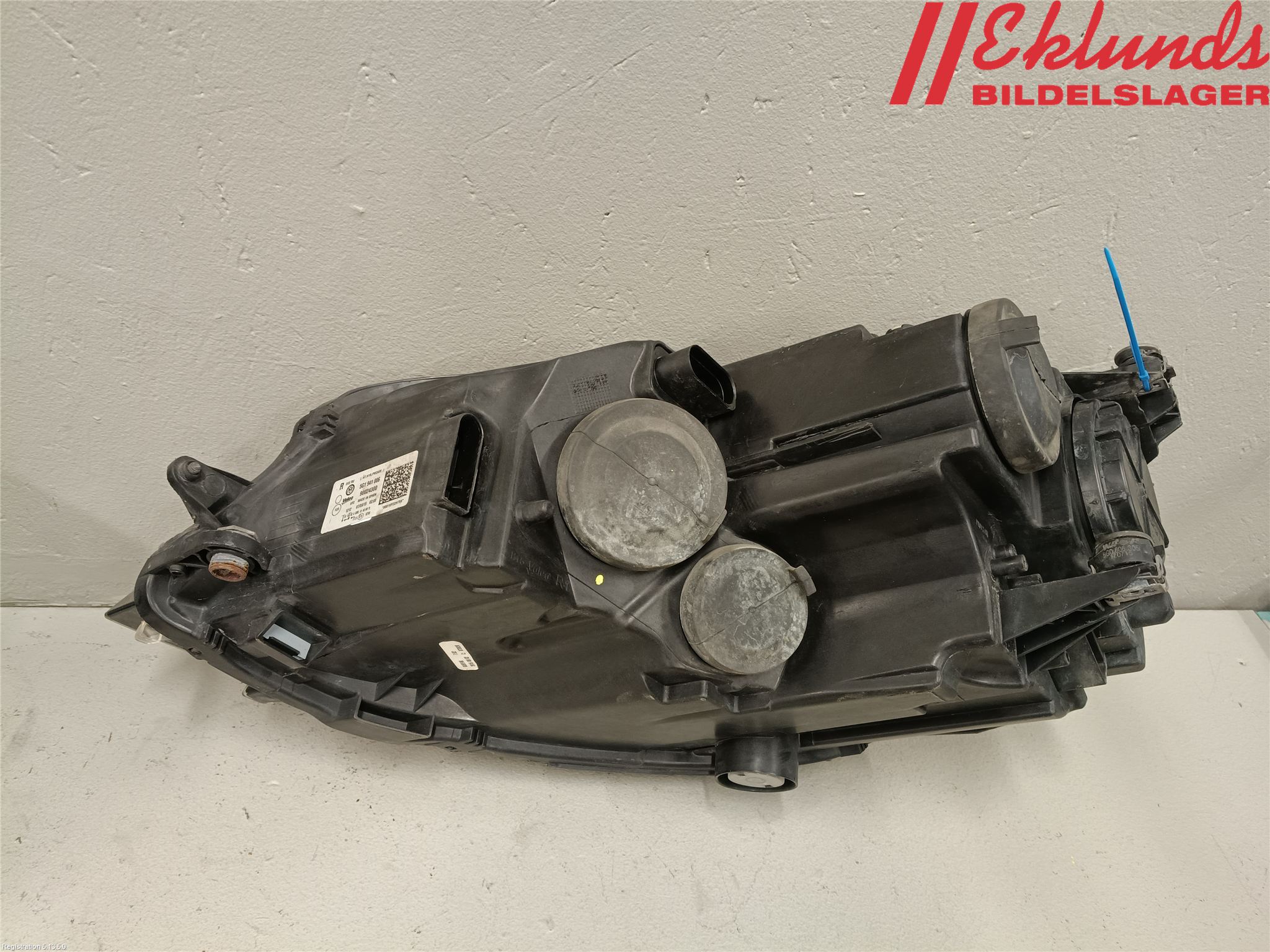 Volkswagen VW GOLF / E-GOLF VII 13-20 Strålkastare Höger