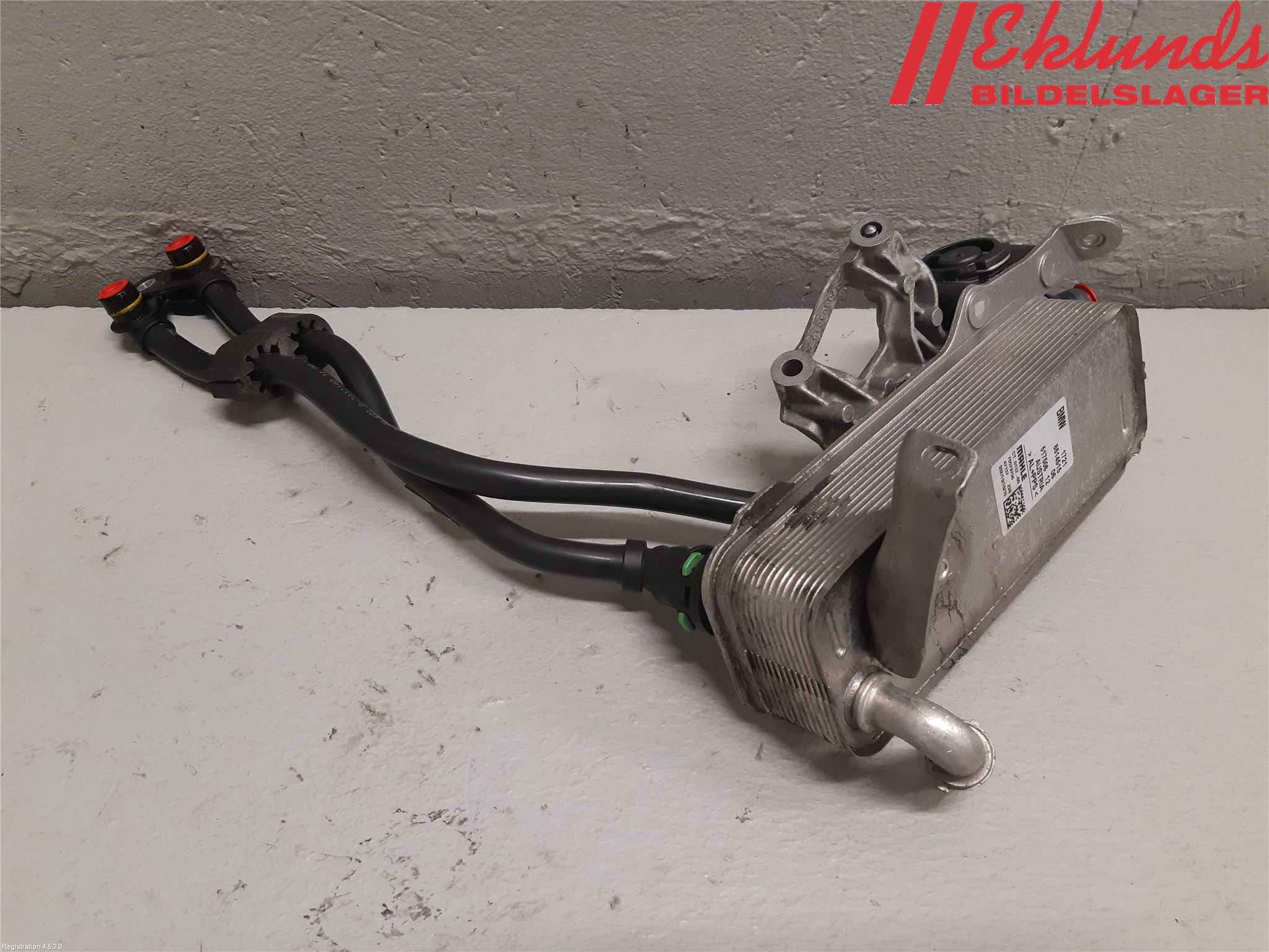 BMW 5 F10/F11/F18 09-17 Oljekylare Automat