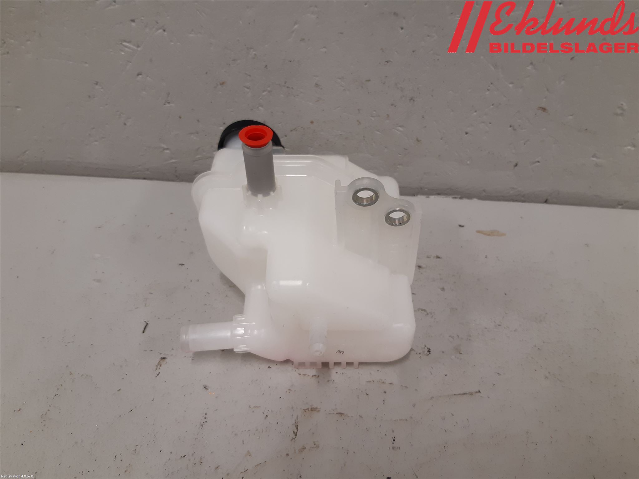 Toyota YARIS XP130 15-20 Expansionstank