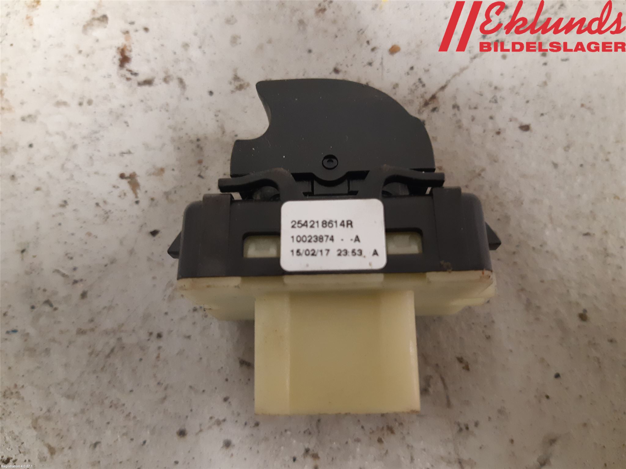 Renault TRAFIC/E-TECH 15- Strömställare Elhiss