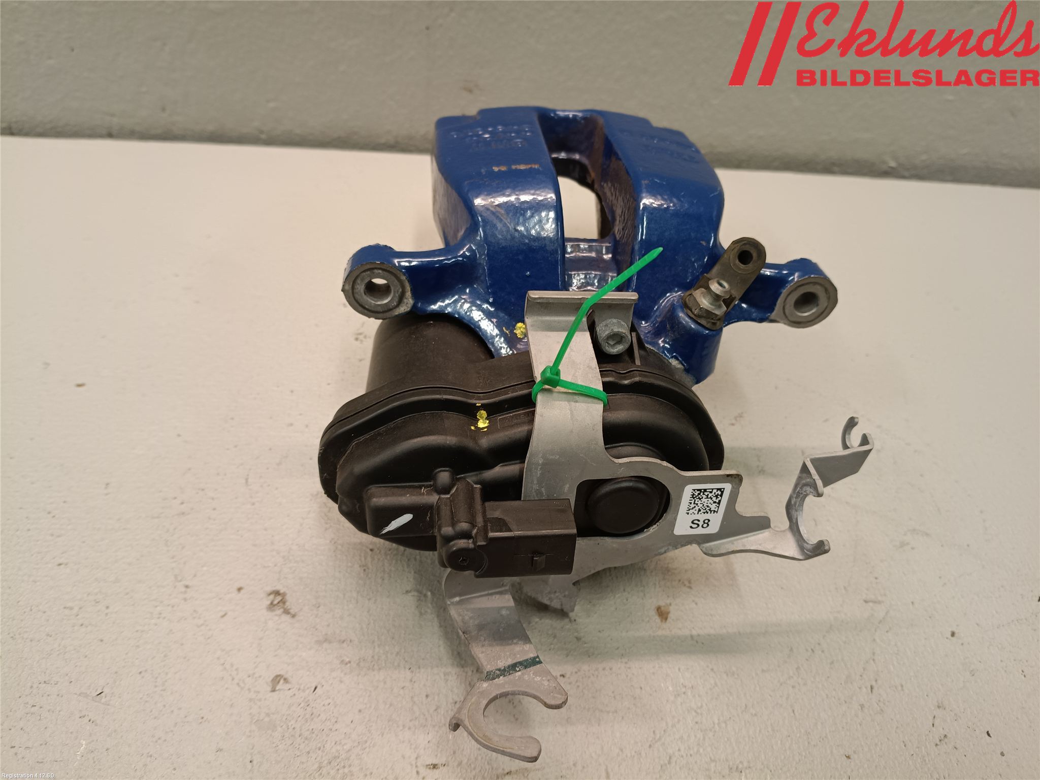 BMW 5 G30/G31/F90 17-23 Bromsok Bak Höger