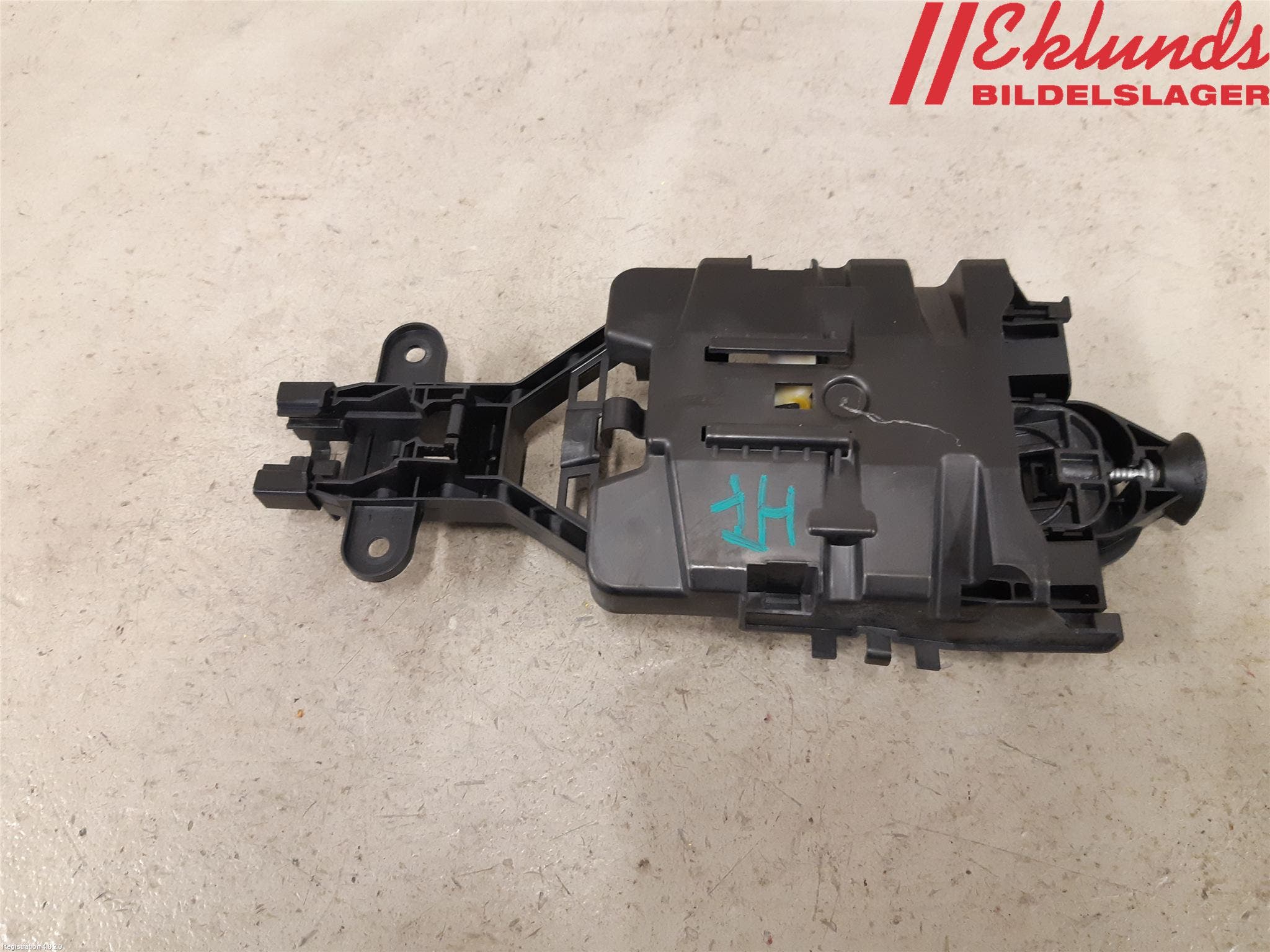 Volvo XC90/RECHARGE 16- Dörrhandtag Yttre Hö