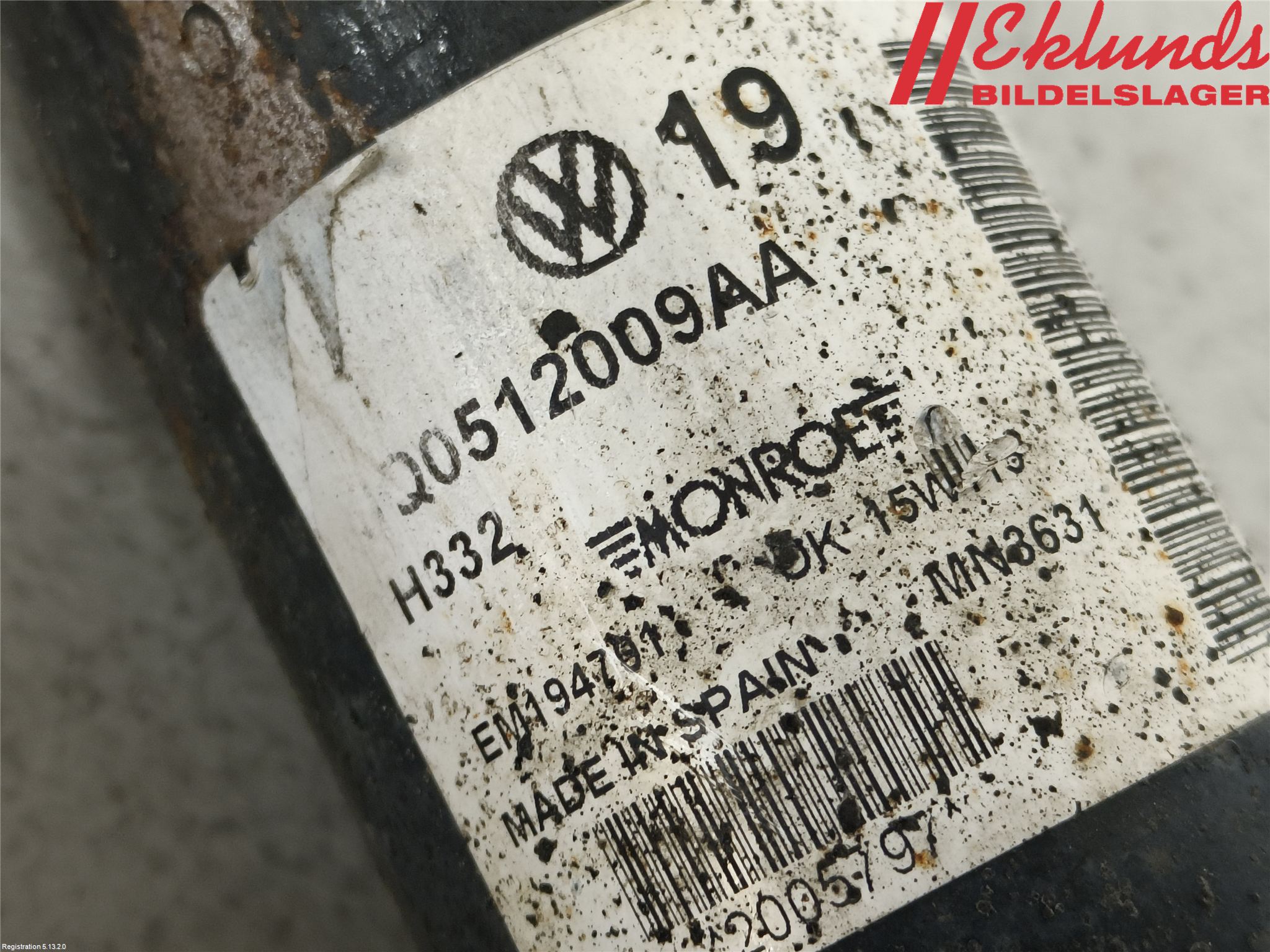 Volkswagen VW PASSAT 15-19 Stötdämpare Bak