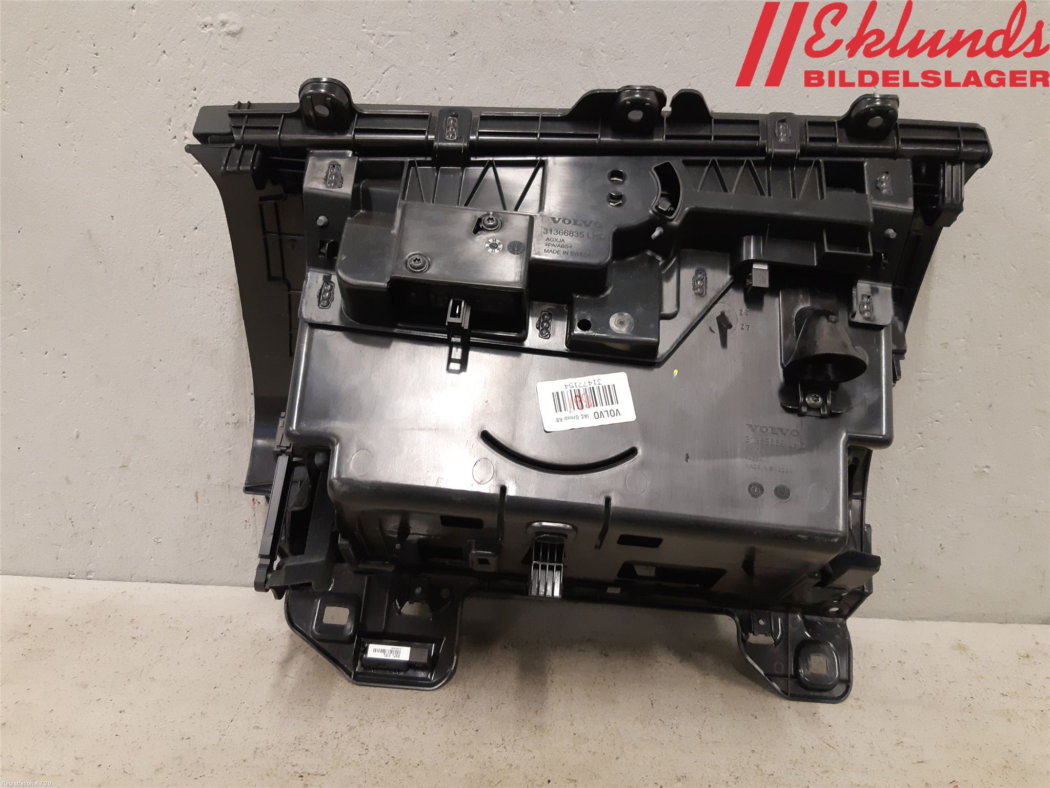 Volvo XC90/RECHARGE 16- Handskfack