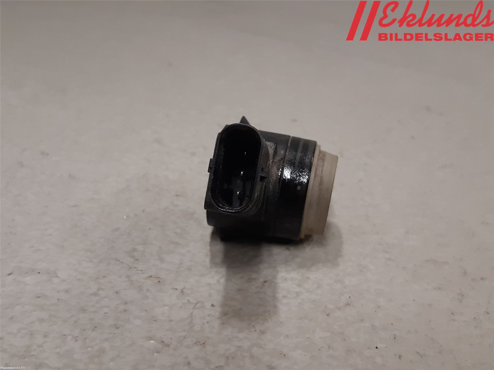 Mercedes-Benz MB E-KLASS (W212) 09-16 Parkeringshjälp Frontsensor