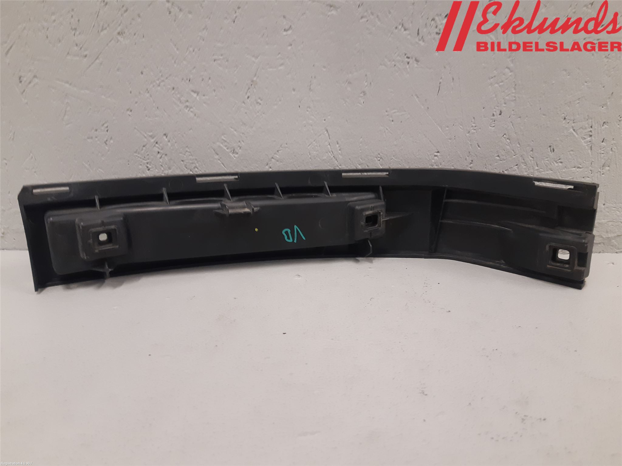 Volvo S80 07-13 Stötfångarfäste Bak Vä