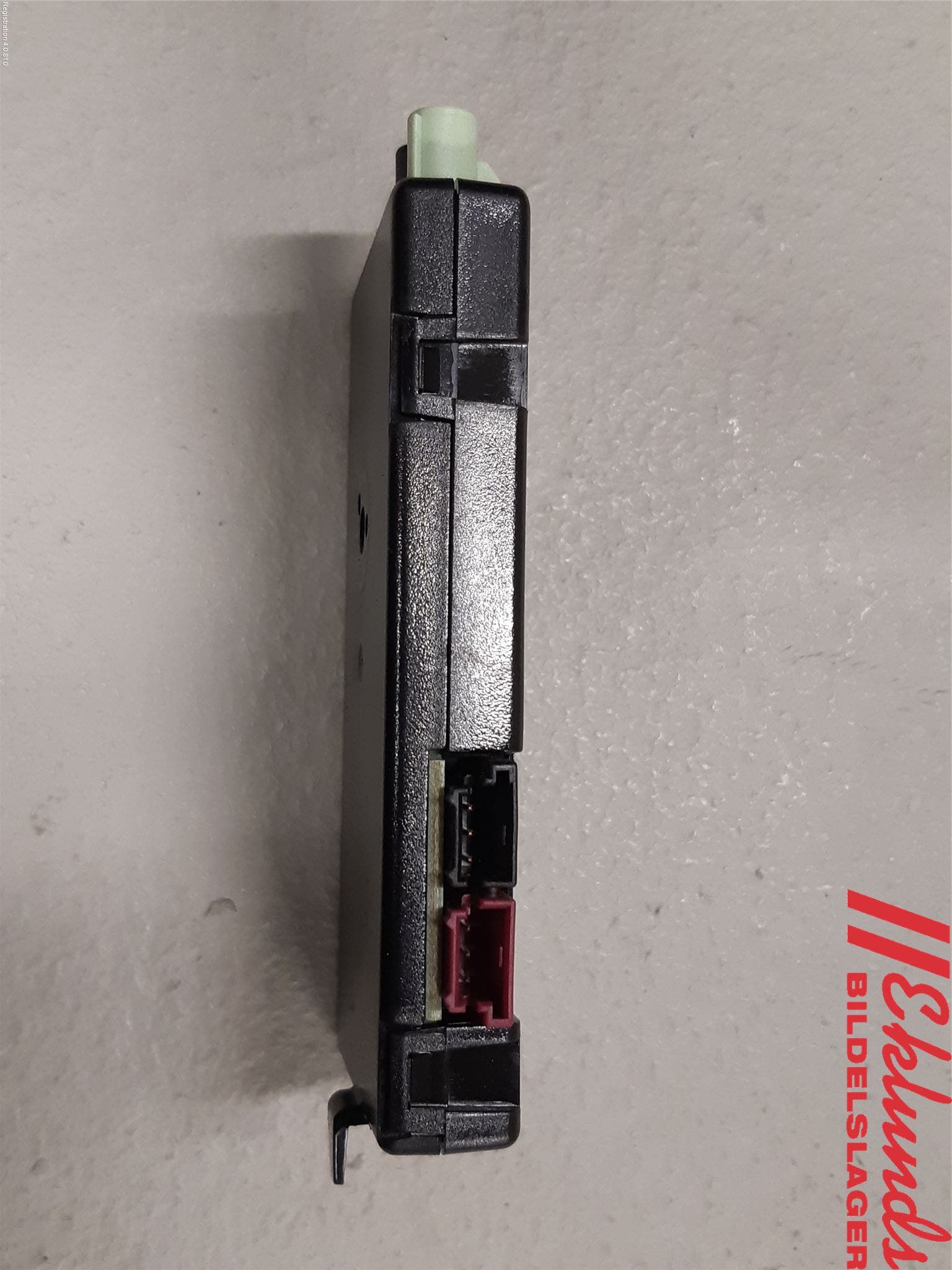 BMW 3 F30/F31/F80 12-19 Antennförstärkare