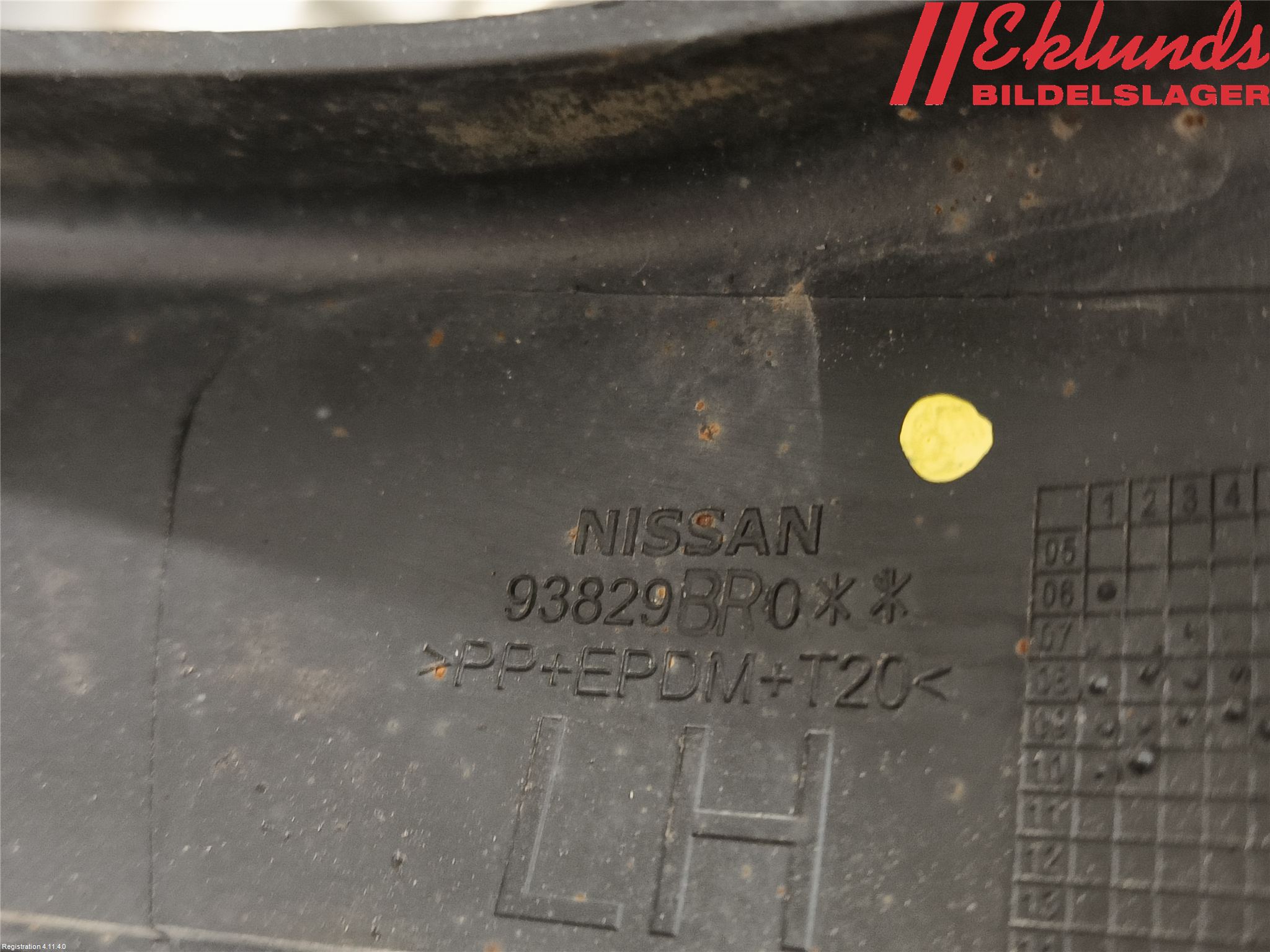 Nissan QASHQAI+2  10-14 Skärmbreddare