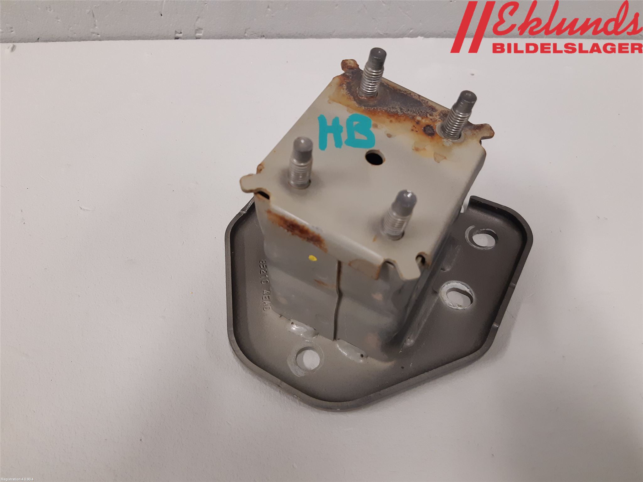Nissan QASHQAI 14-17 Stötfångarbärjärn Bak
