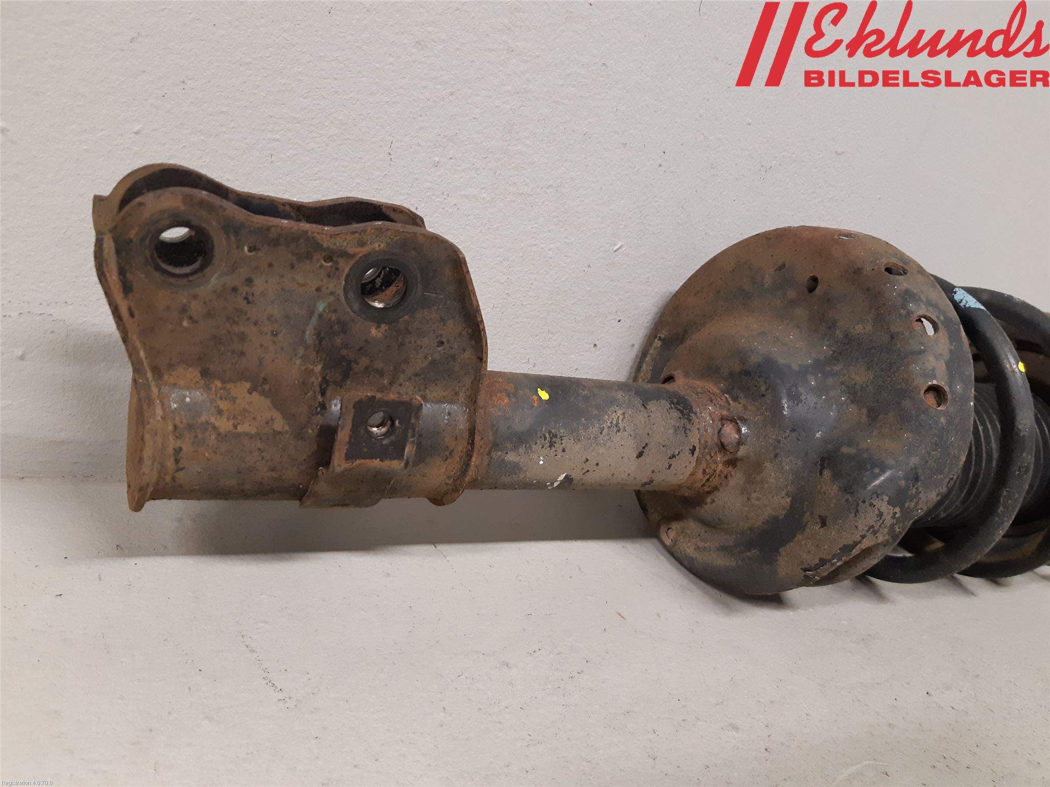 Subaru FORESTER SH  08-13 Fjäderben Fram Höger