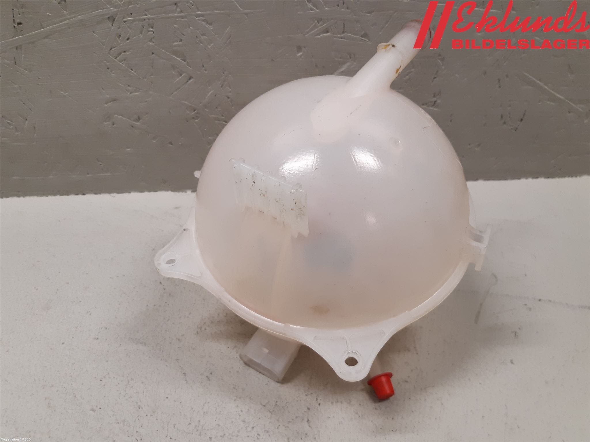 Volkswagen VW POLO 10-17 Expansionstank