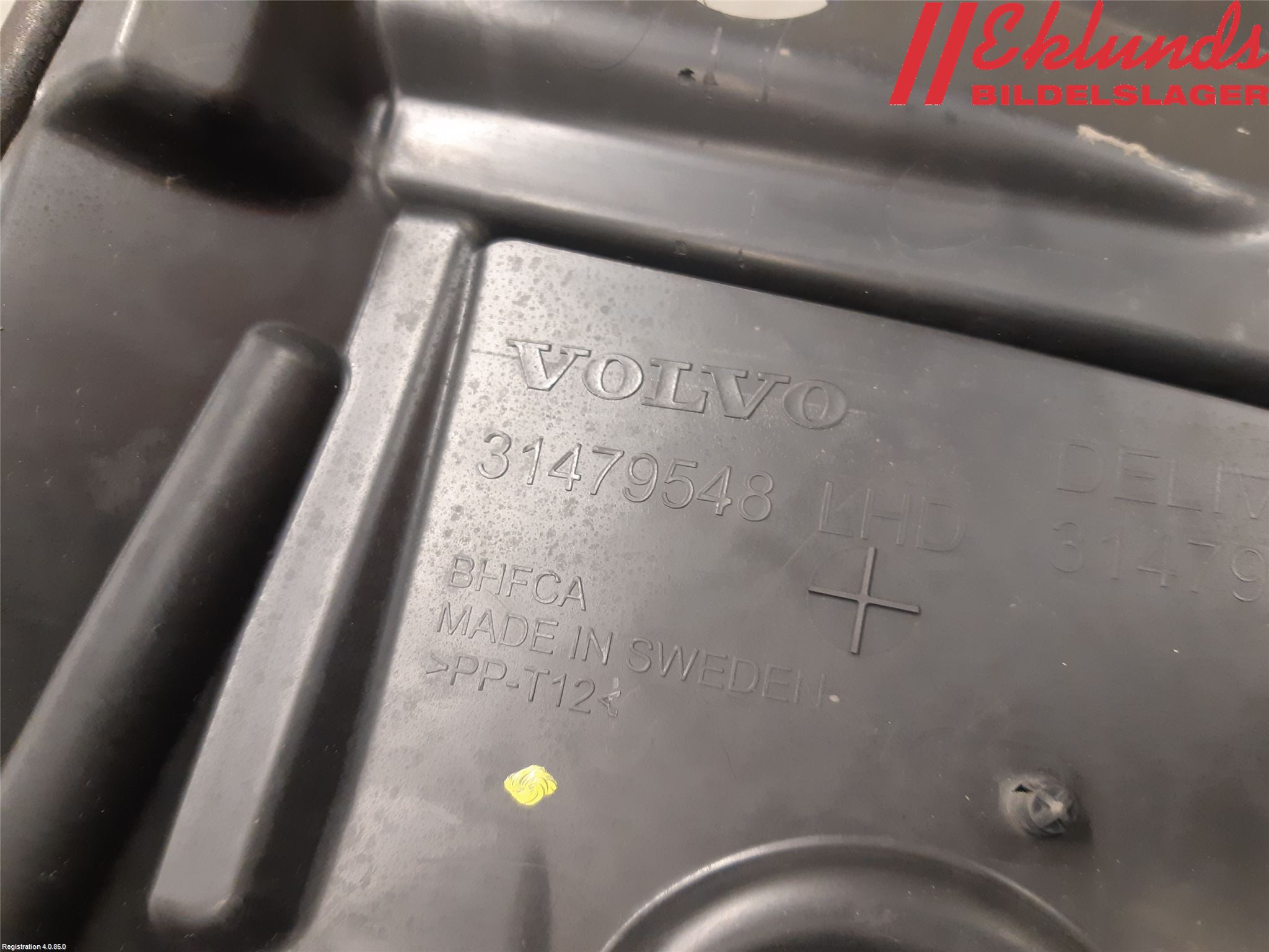 Volvo V60 19- Torpedplåt-Torpedplast