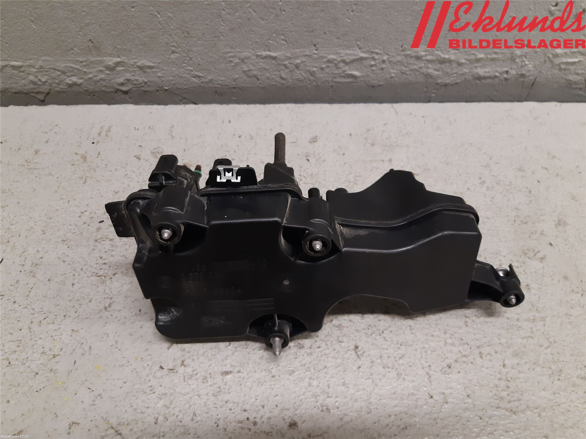 BMW 5 G30/G31/F90 17-23 Vakuumventil