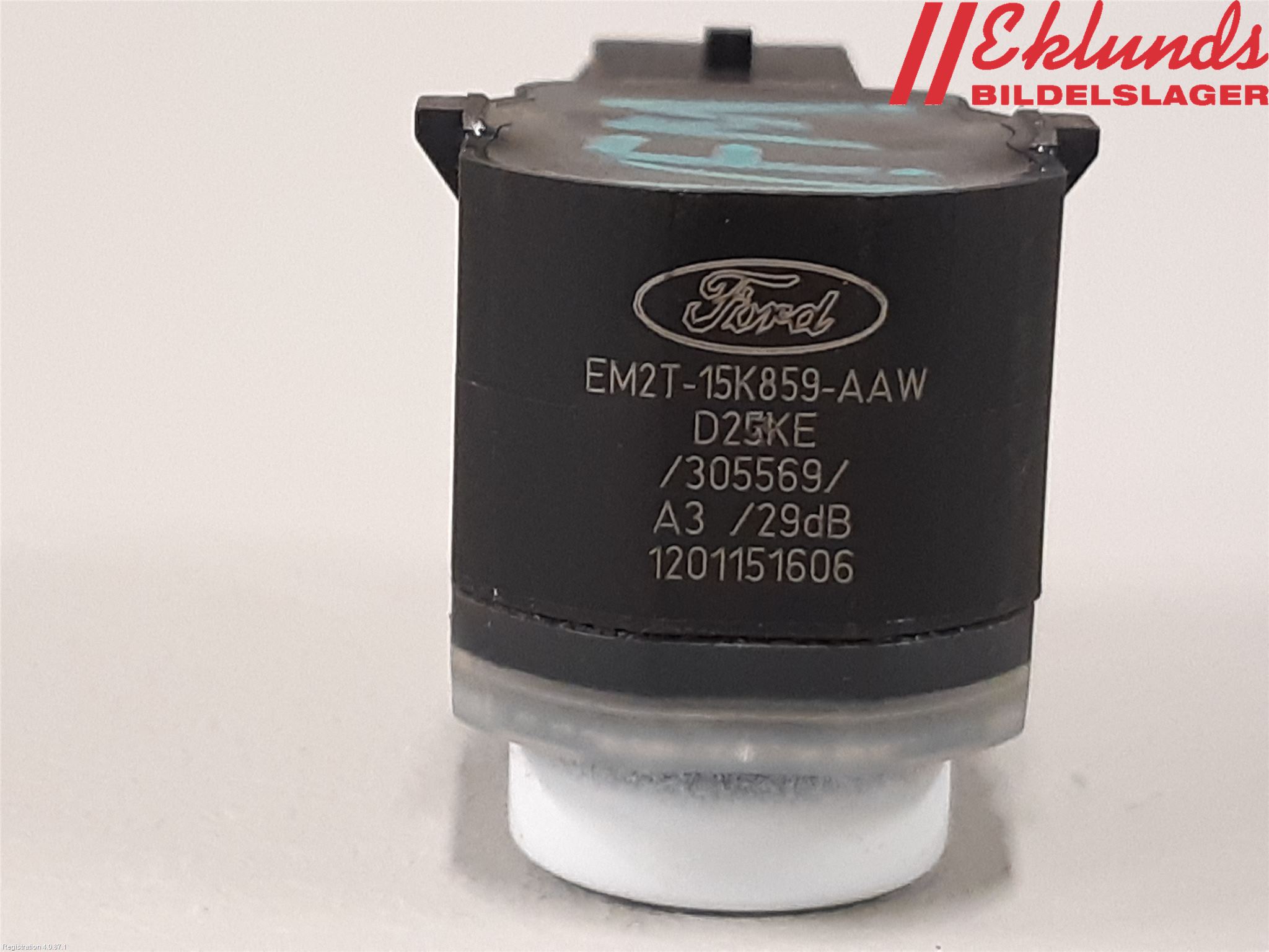 Ford FOCUS 15-18 Parkeringshjälp Frontsensor