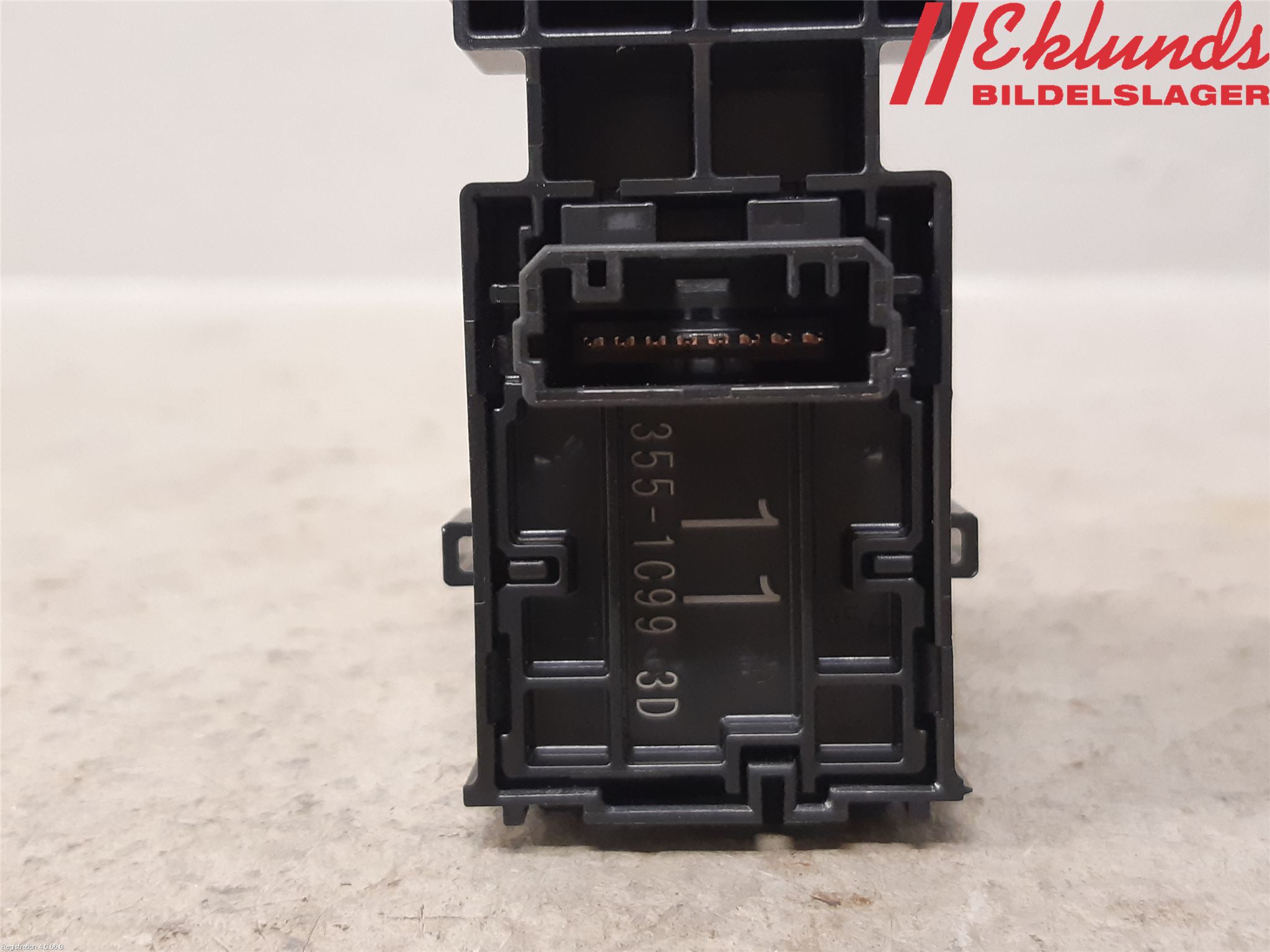 Toyota COROLLA 19- Strömställare Elhiss