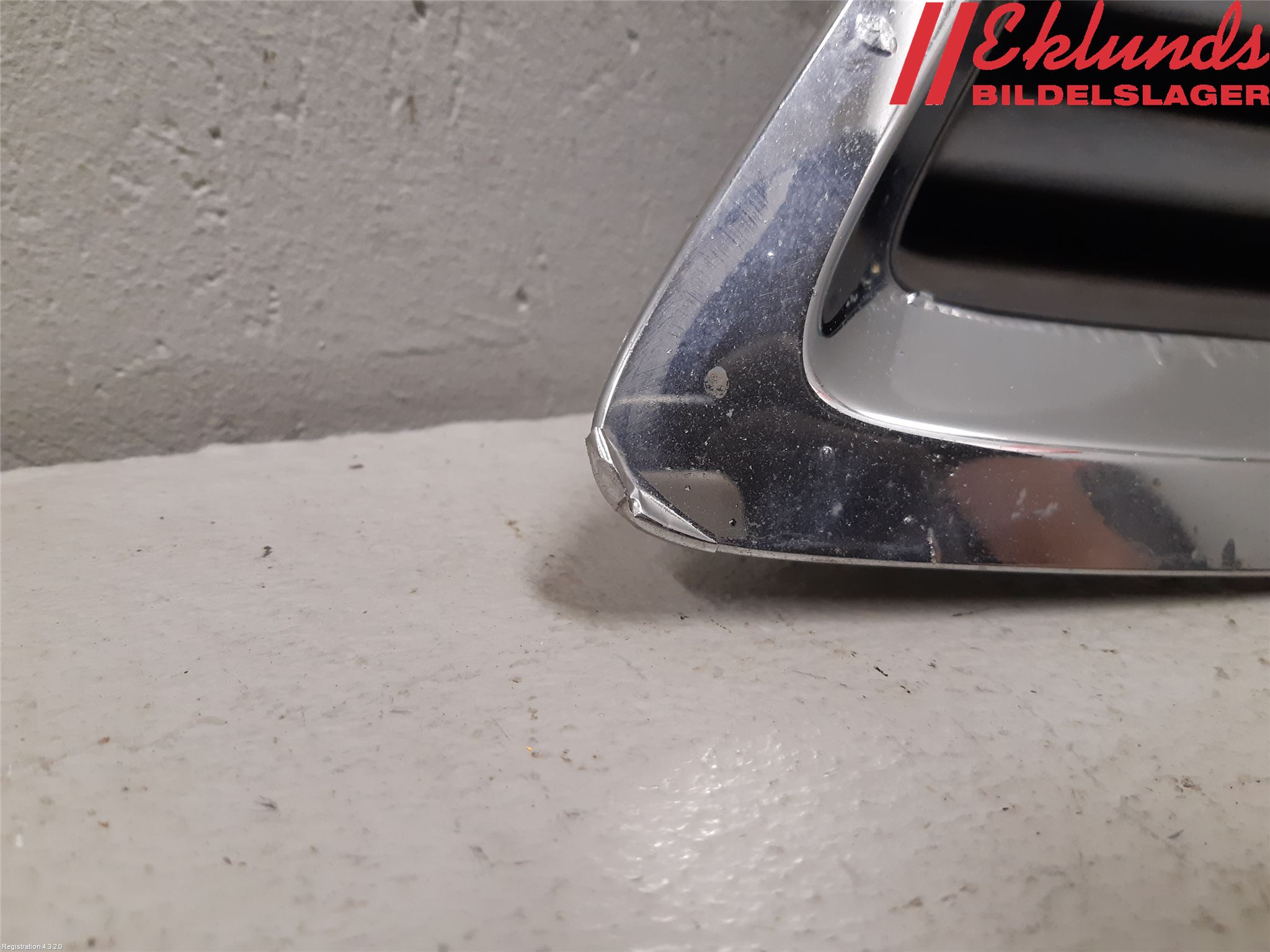 Saab 9-5     06-10 Grilldel Vänster