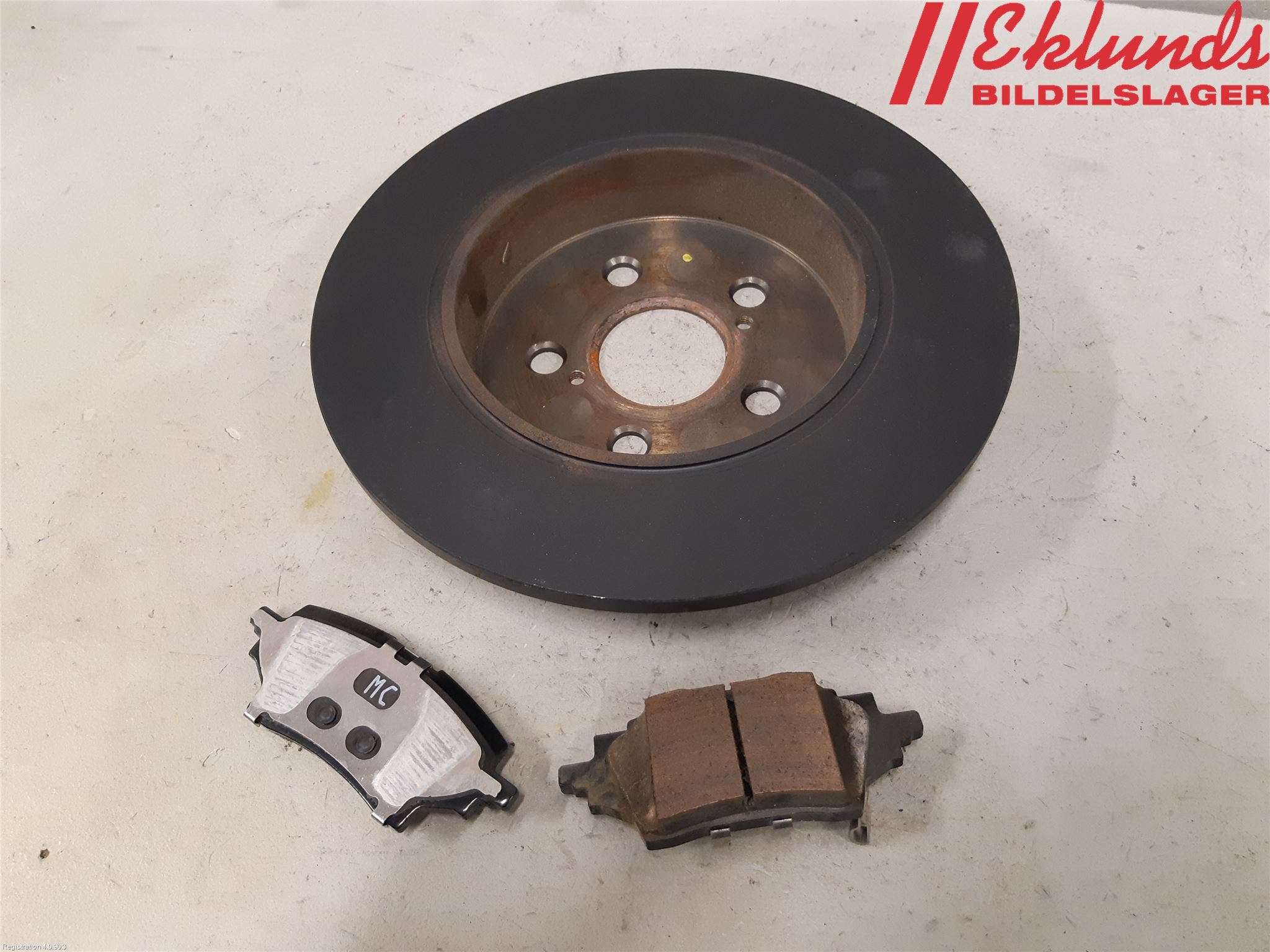 Toyota YARIS XP21 20- Bromsskiva Bak