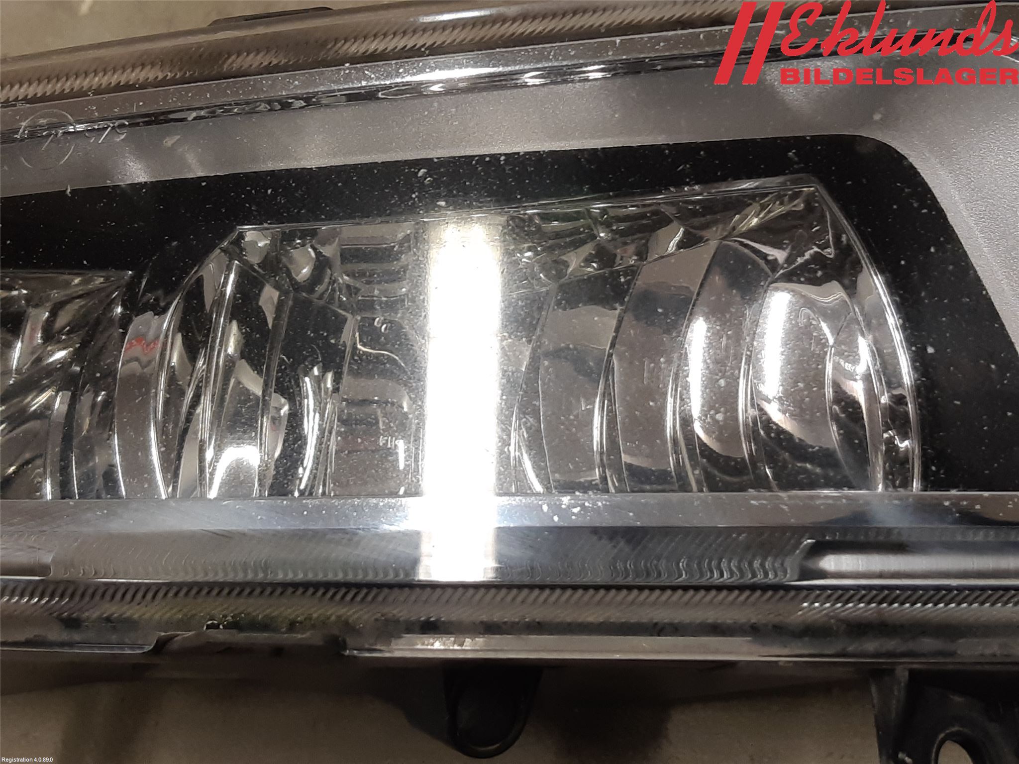 Volkswagen VW POLO 10-17 Dimljus-Varselljus Fram