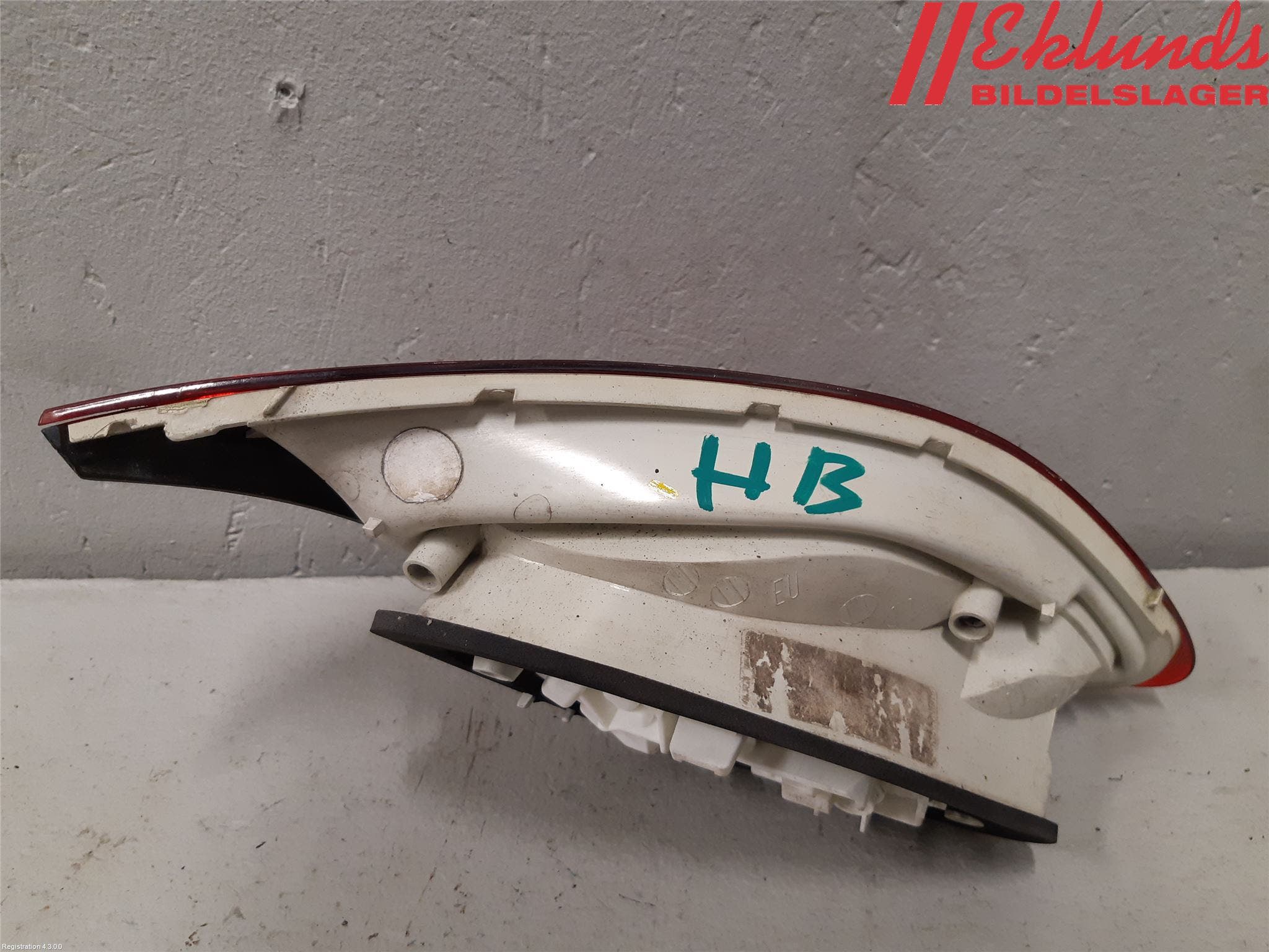 Opel ASTRA J 10-15 Bakljus Lucka Hö