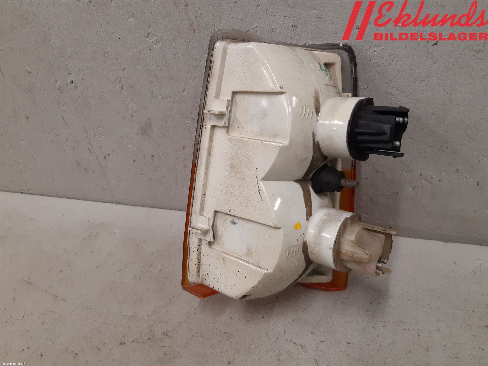 Volvo 740 84-87 Blinkers Fram Höger