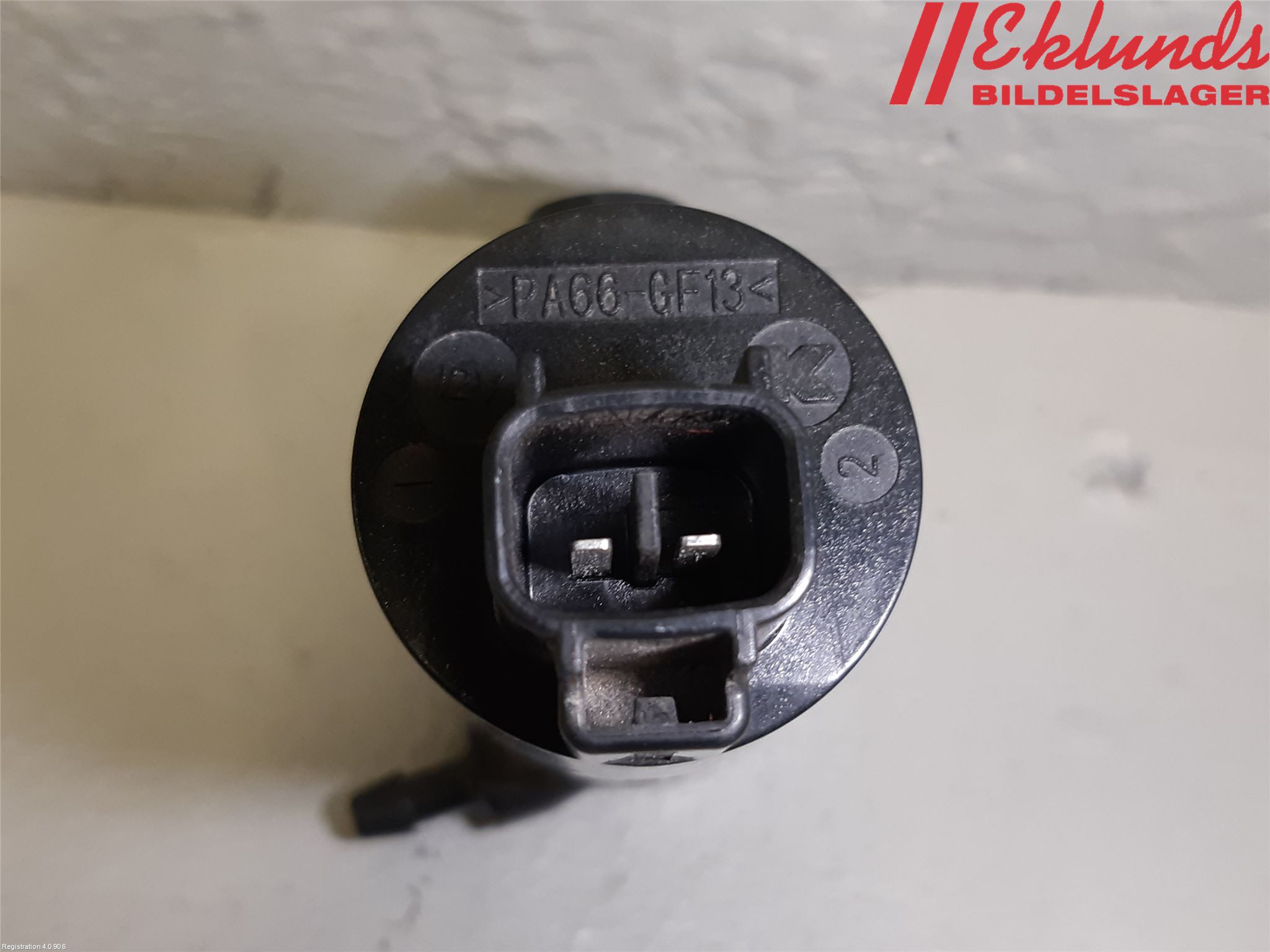 Toyota AVENSIS 09-15 Spolarpump Baklucka