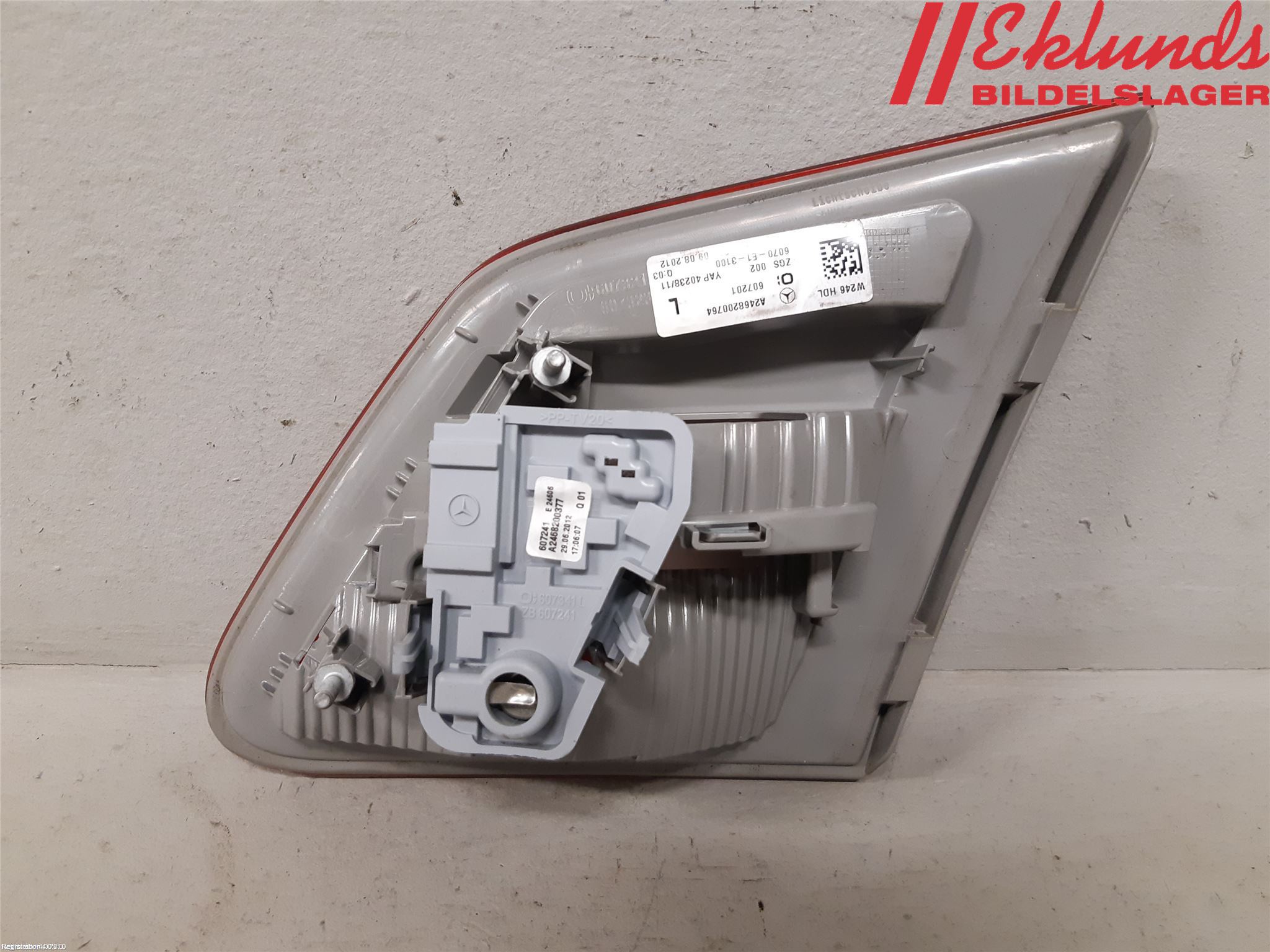 Mercedes-Benz MB B-KLASS (W246/W242) 12-19 Bakljus Lucka Vä