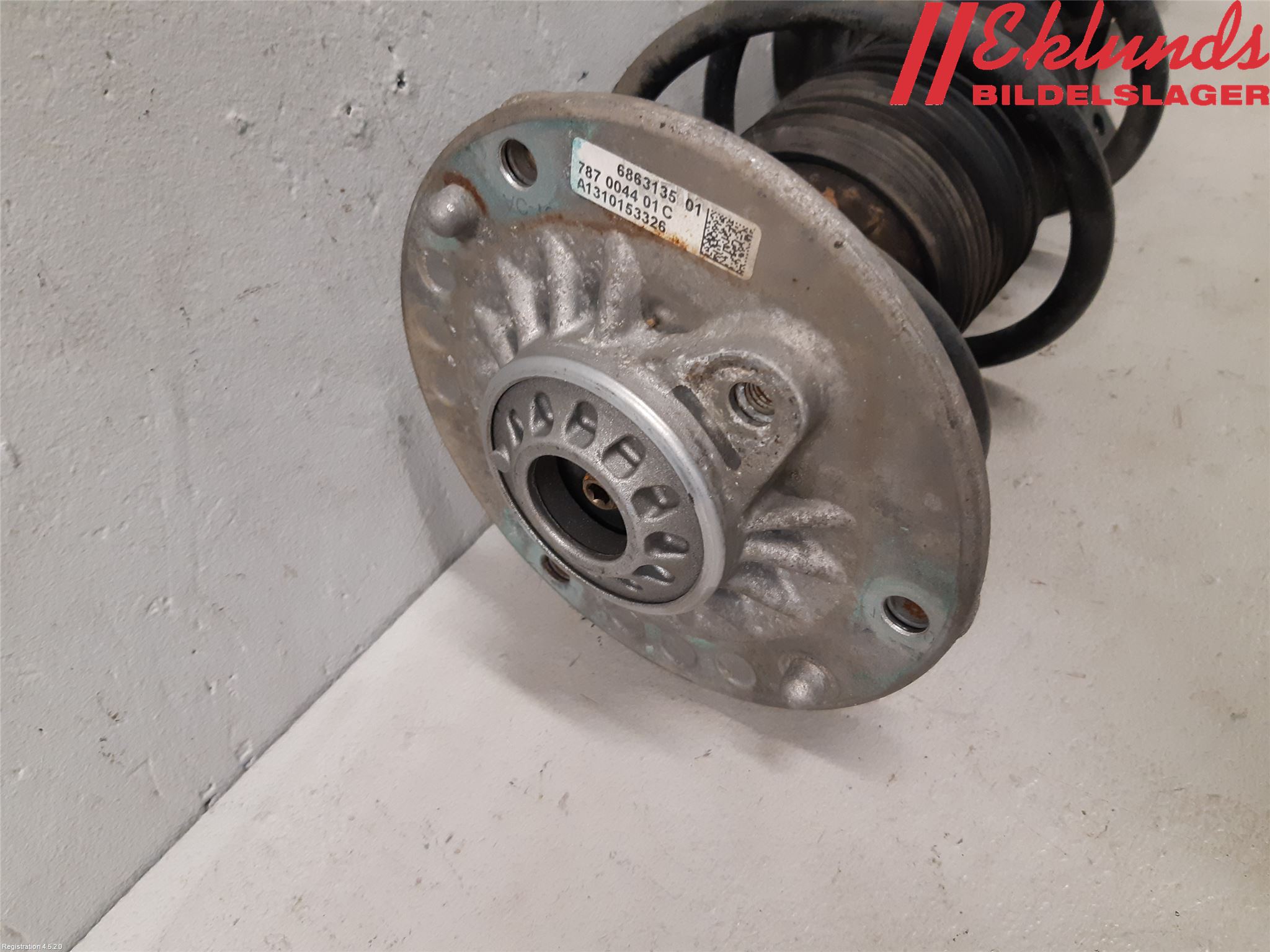 BMW 4 F32/F33/F82/F83 13-20 Fjäderben Fram Höger