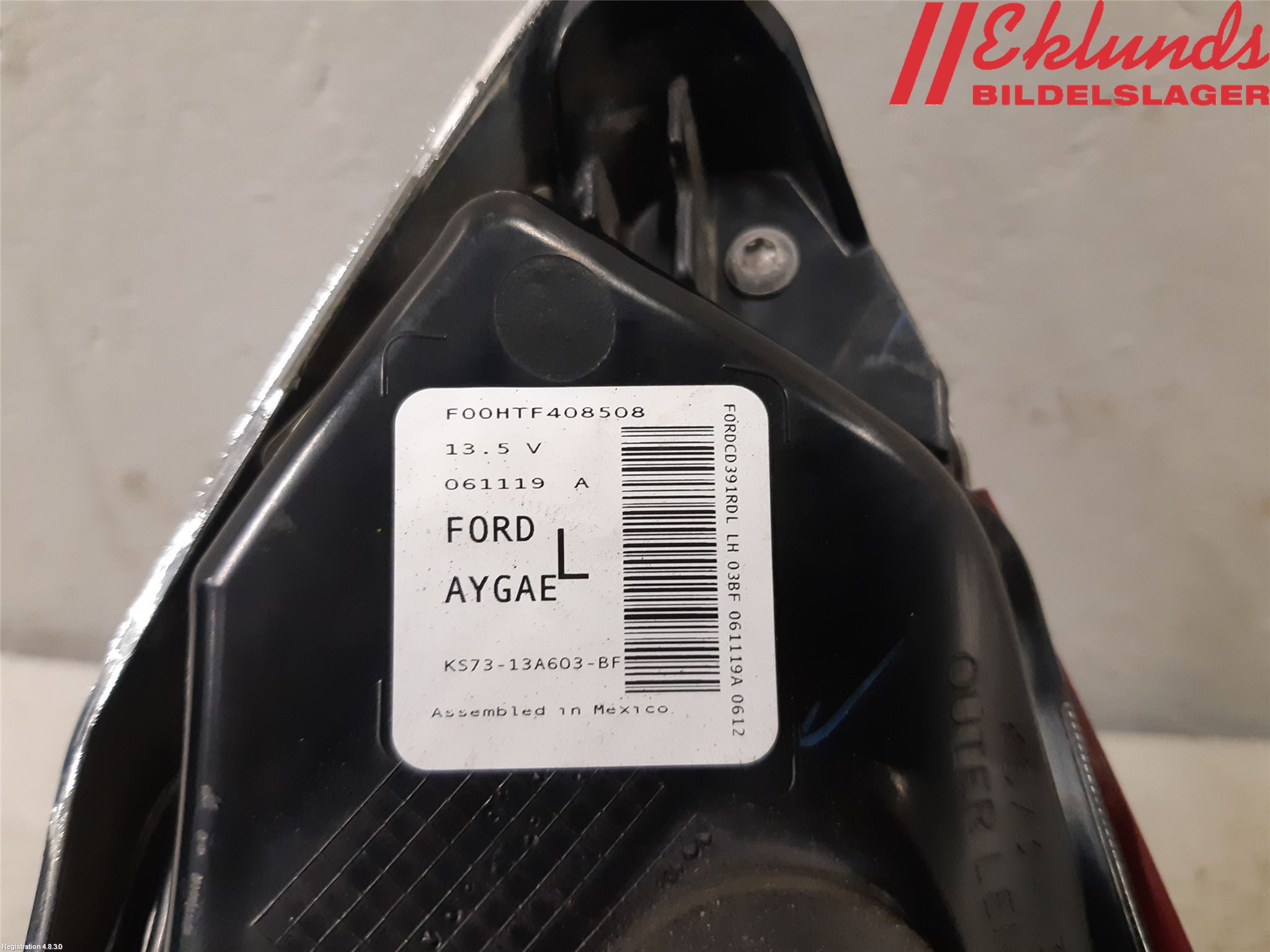 Ford FUSION Bakljus Lucka Vä