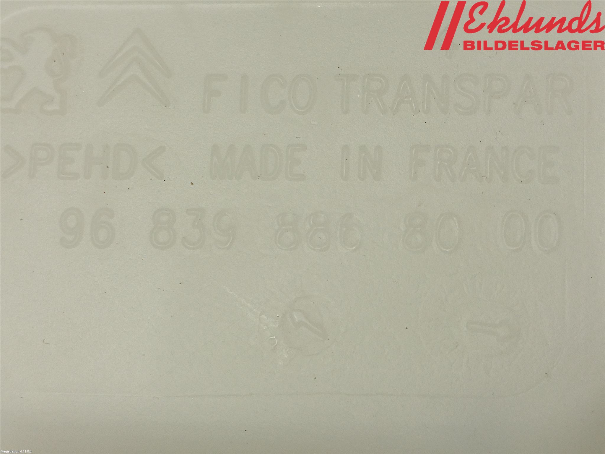 Peugeot 2008 13-20 Spolartank Vindruta