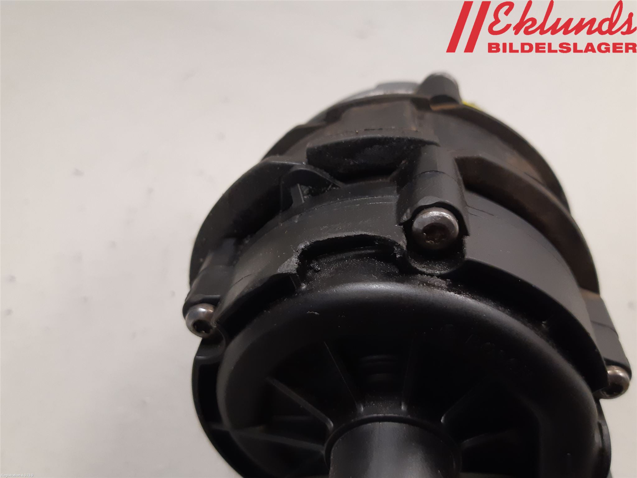 Volkswagen VW TIGUAN 16-24 Vattenpump