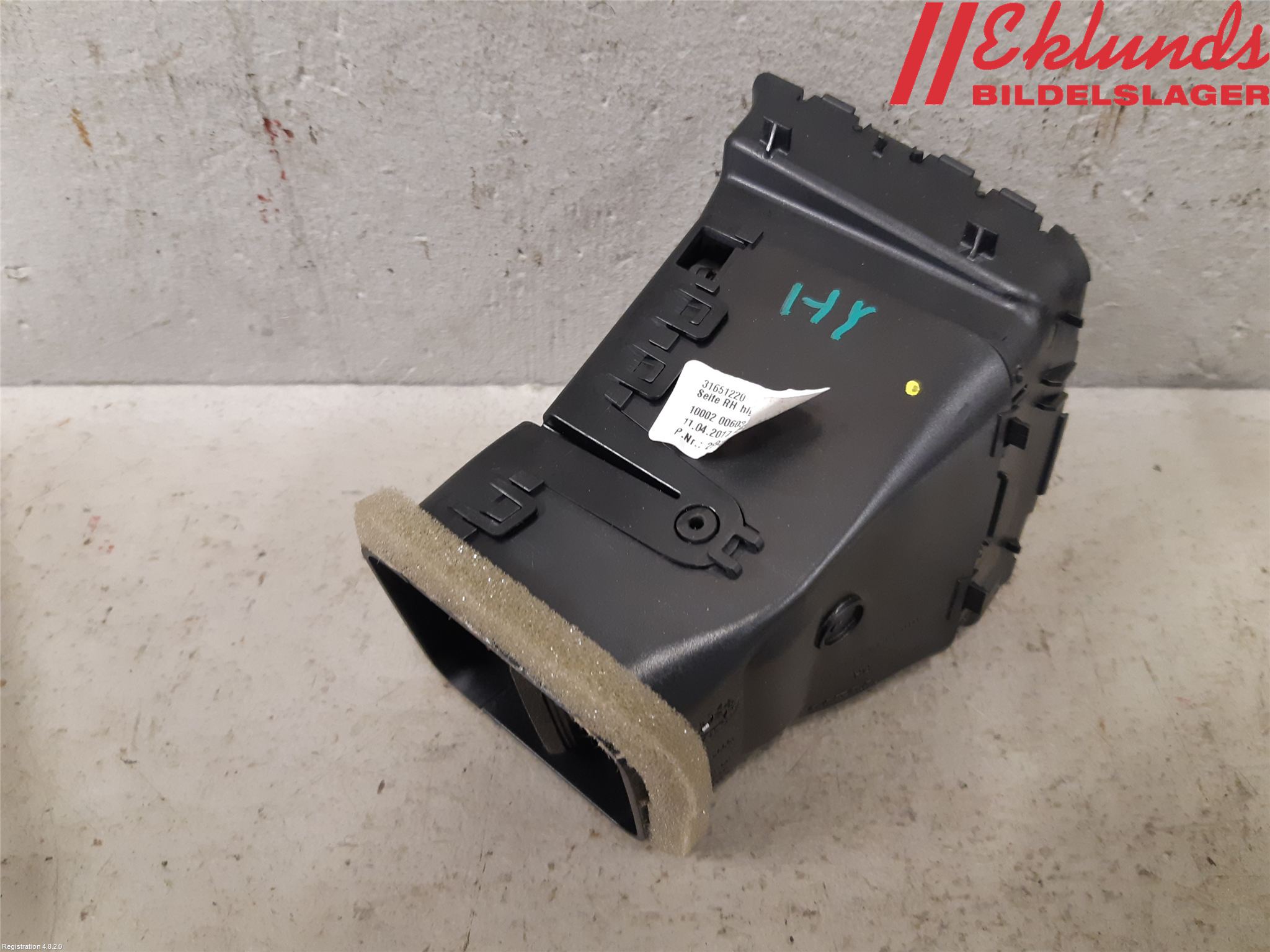 Volvo S90 17->> Defrosterkanal-Munstycke