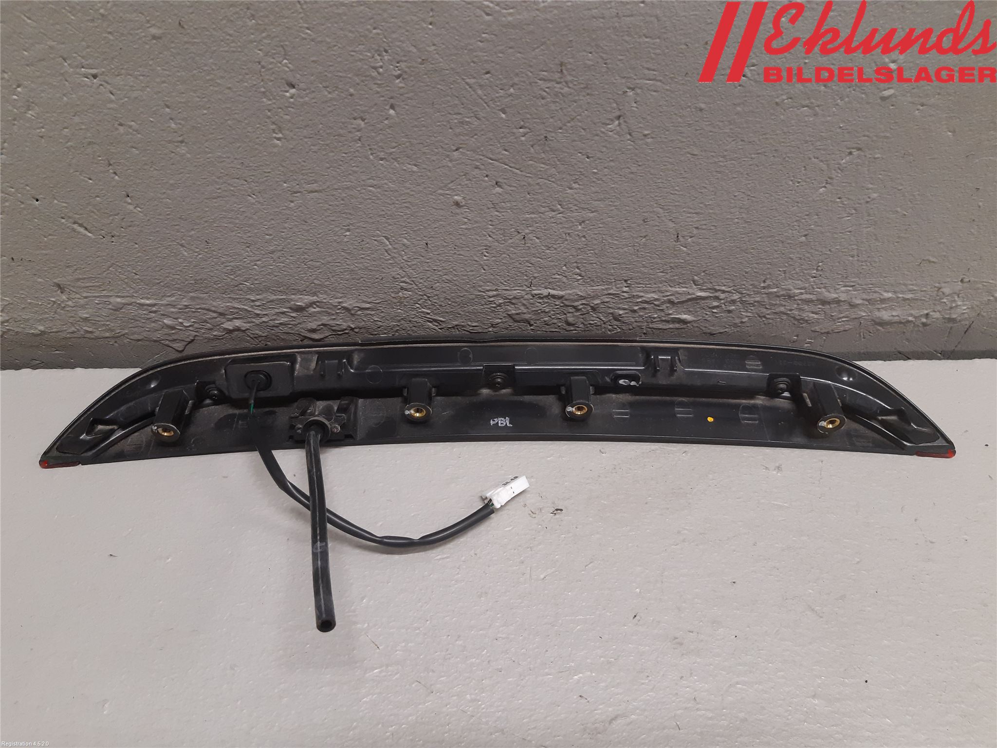 Kia CEED/CEED SW 19- Bromsljus Bakruta