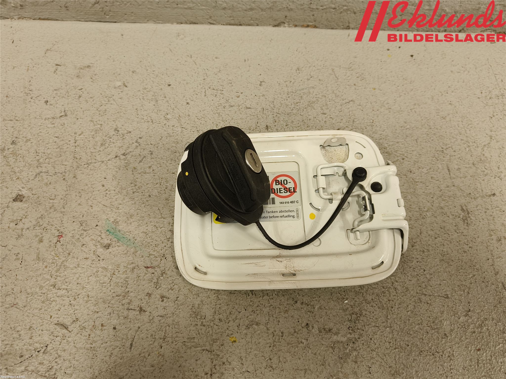 Volkswagen VW CADDY 11-15 Tanklucka