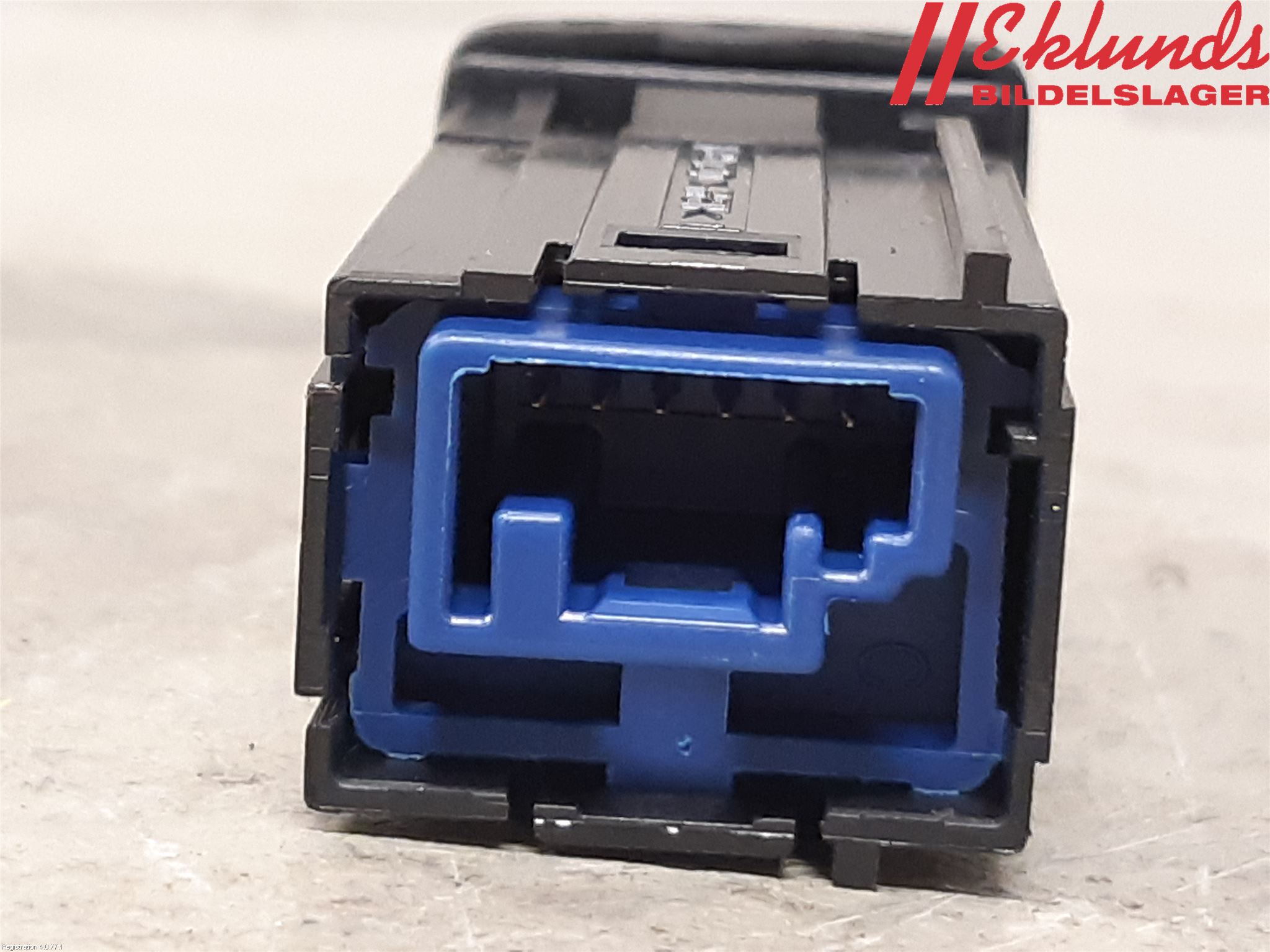 Toyota COROLLA 19- Strömställare Stolvärme