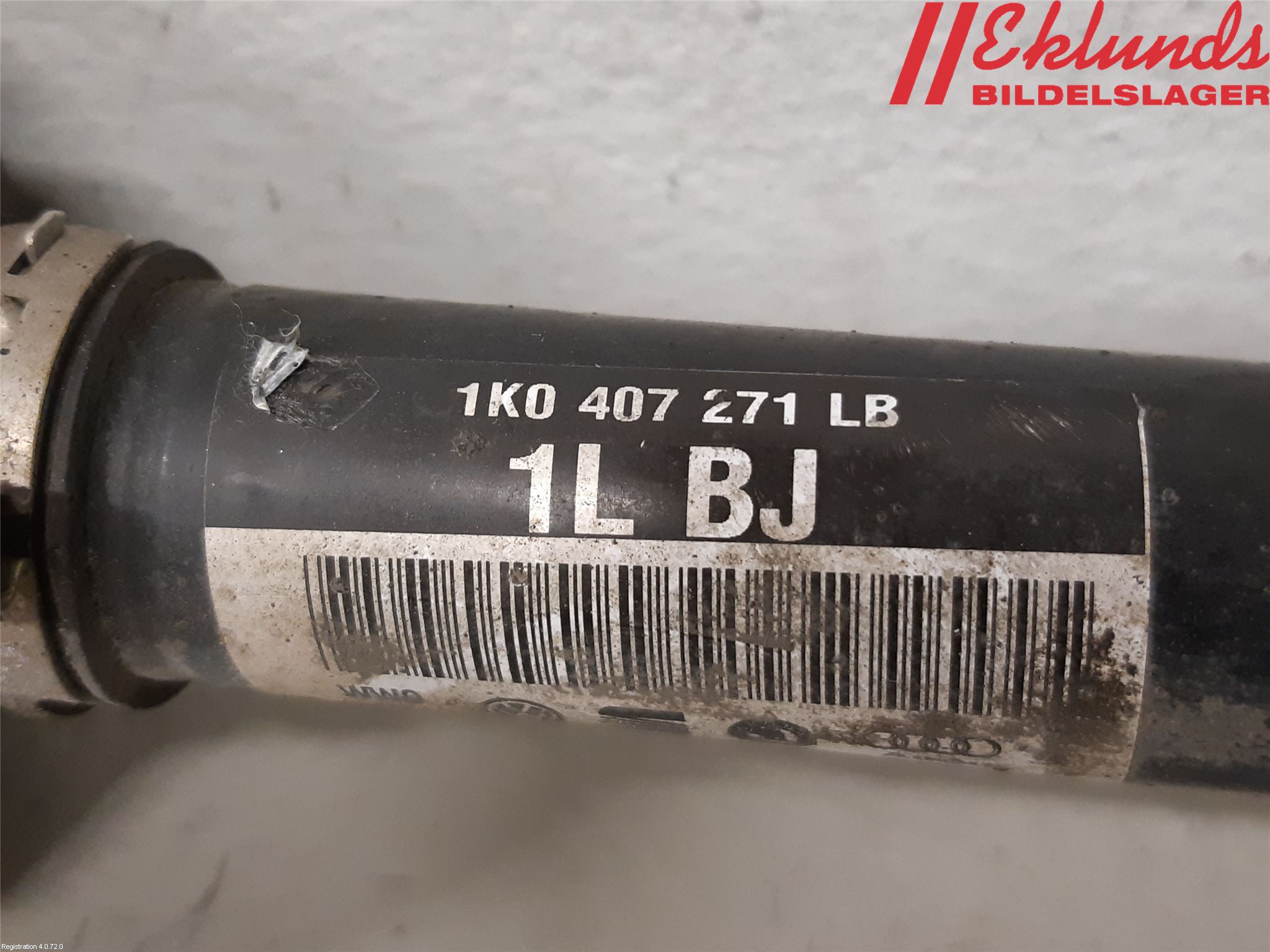 Volkswagen VW GOLF SPORTSVAN 15-20 Drivaxel Fram Vänster