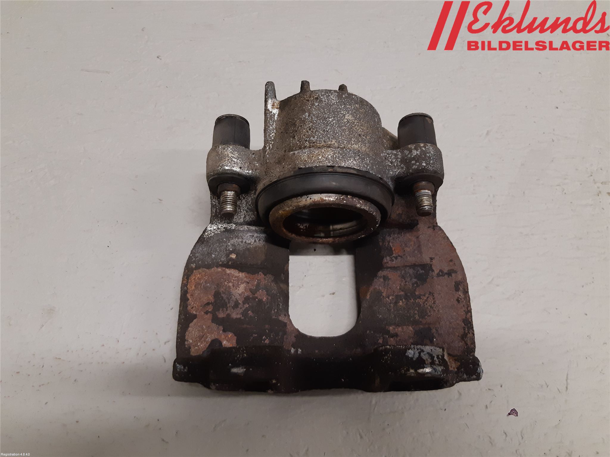 Volvo V70 05-08 Bromsok Fram Höger