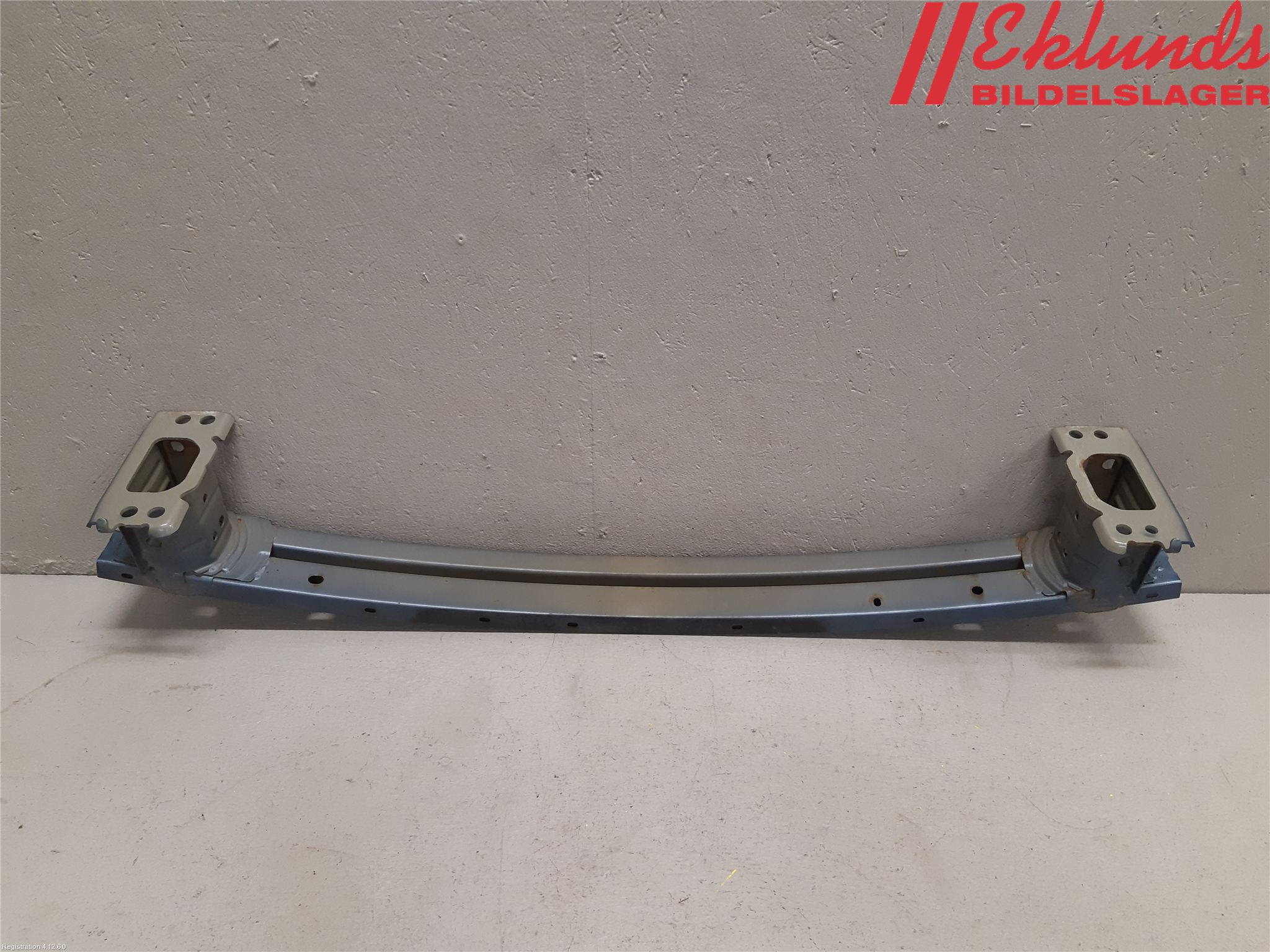 Toyota AURIS 13-19 Stötfångarbalk Fram