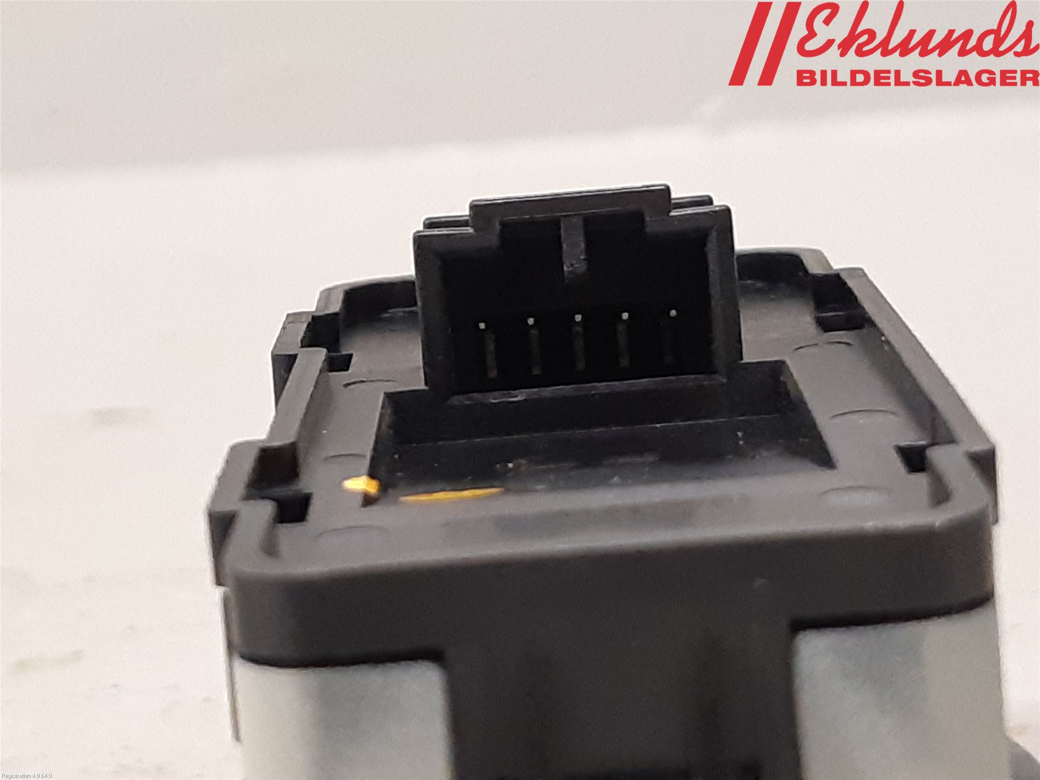 Volvo S90 17->> Strömställare Stolregler