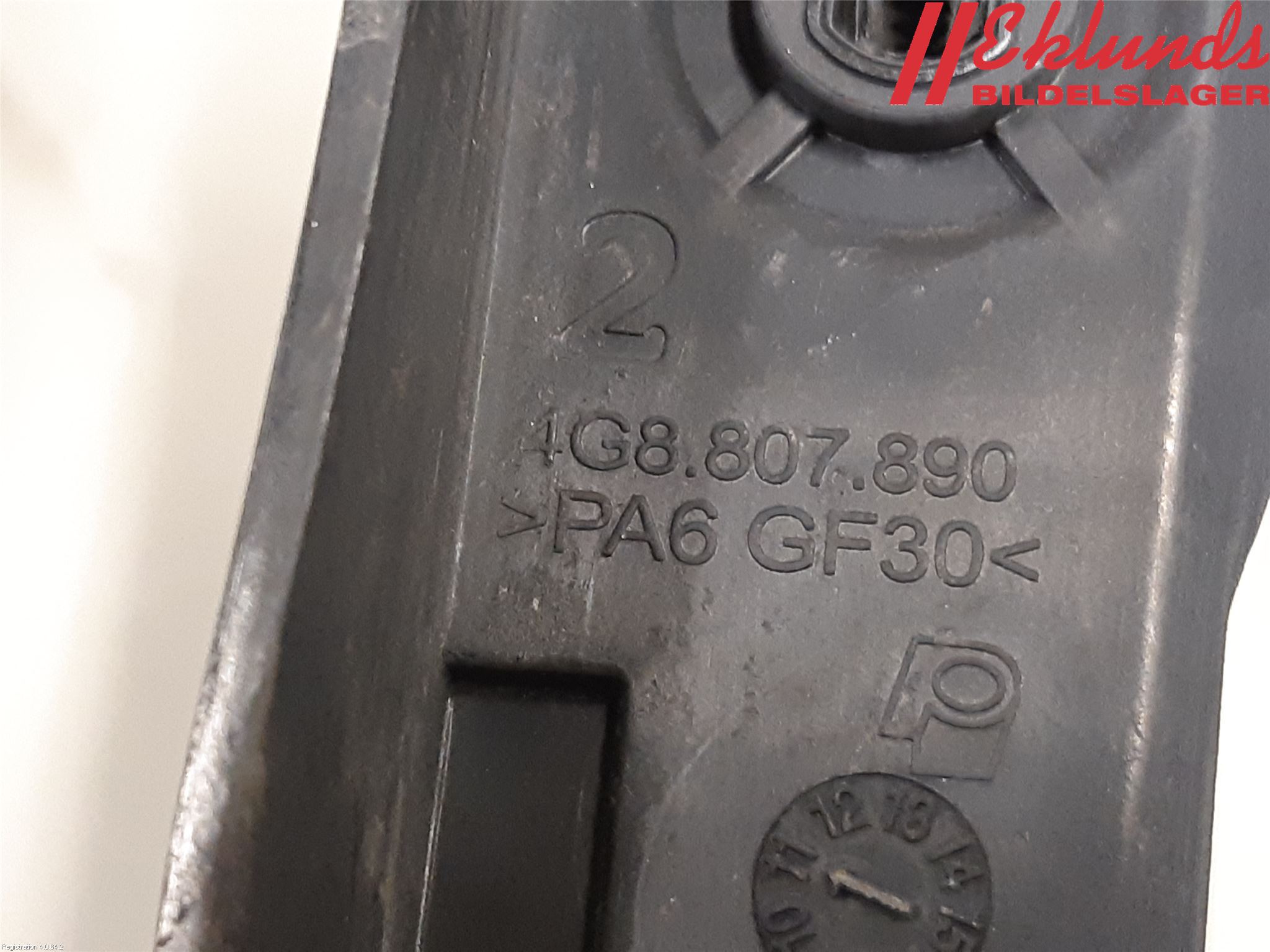 Audi A7/S7 4G 11-17 Stötfångarfäste Bak Hö