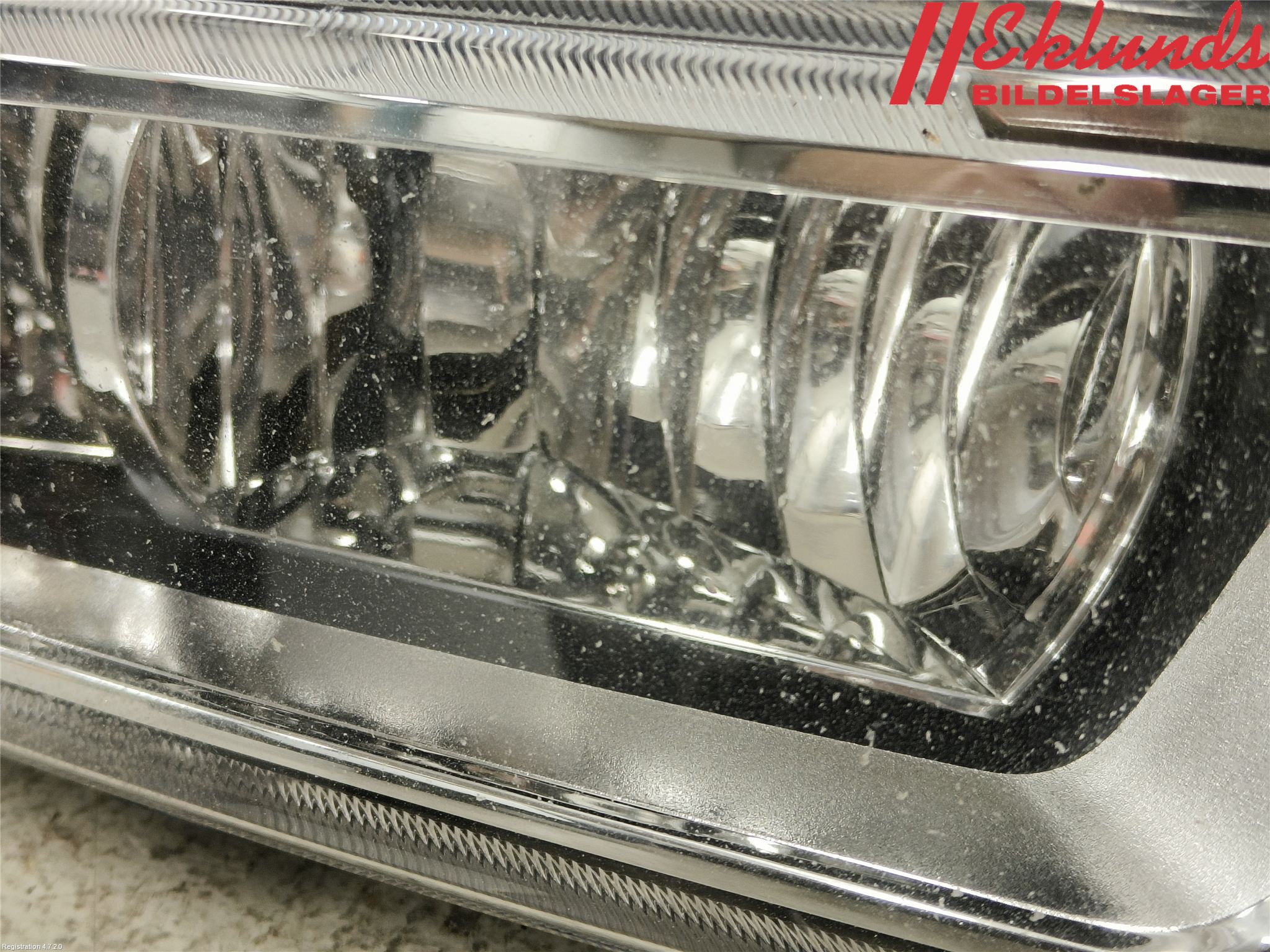 Volkswagen VW POLO 10-17 Dimljus-Varselljus Fram