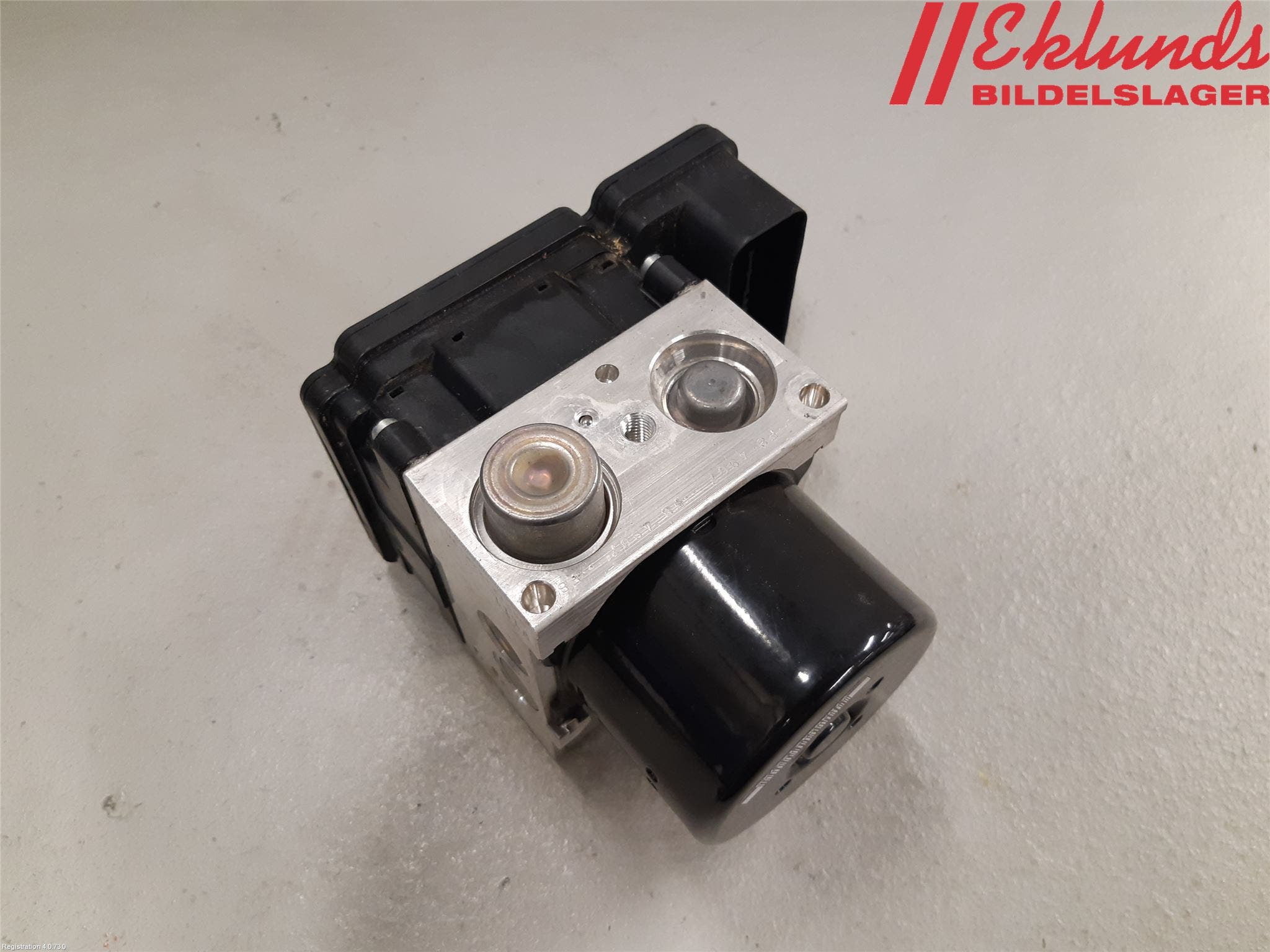 Mercedes-Benz MB C-KLASS (W204) 07-15 Abs Hydraulaggregat
