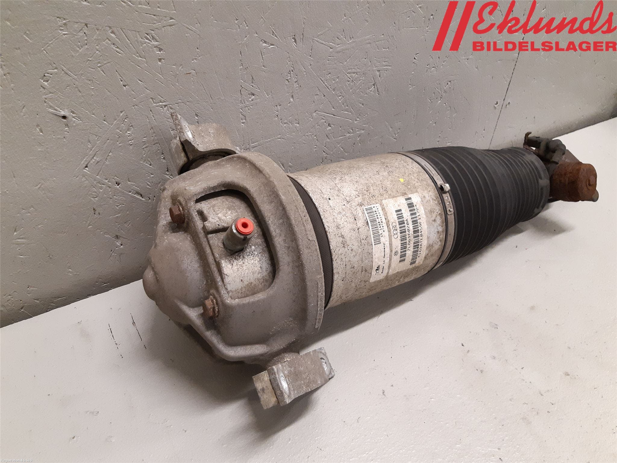 Audi Q7/SQ7 Stötdämpare Bak