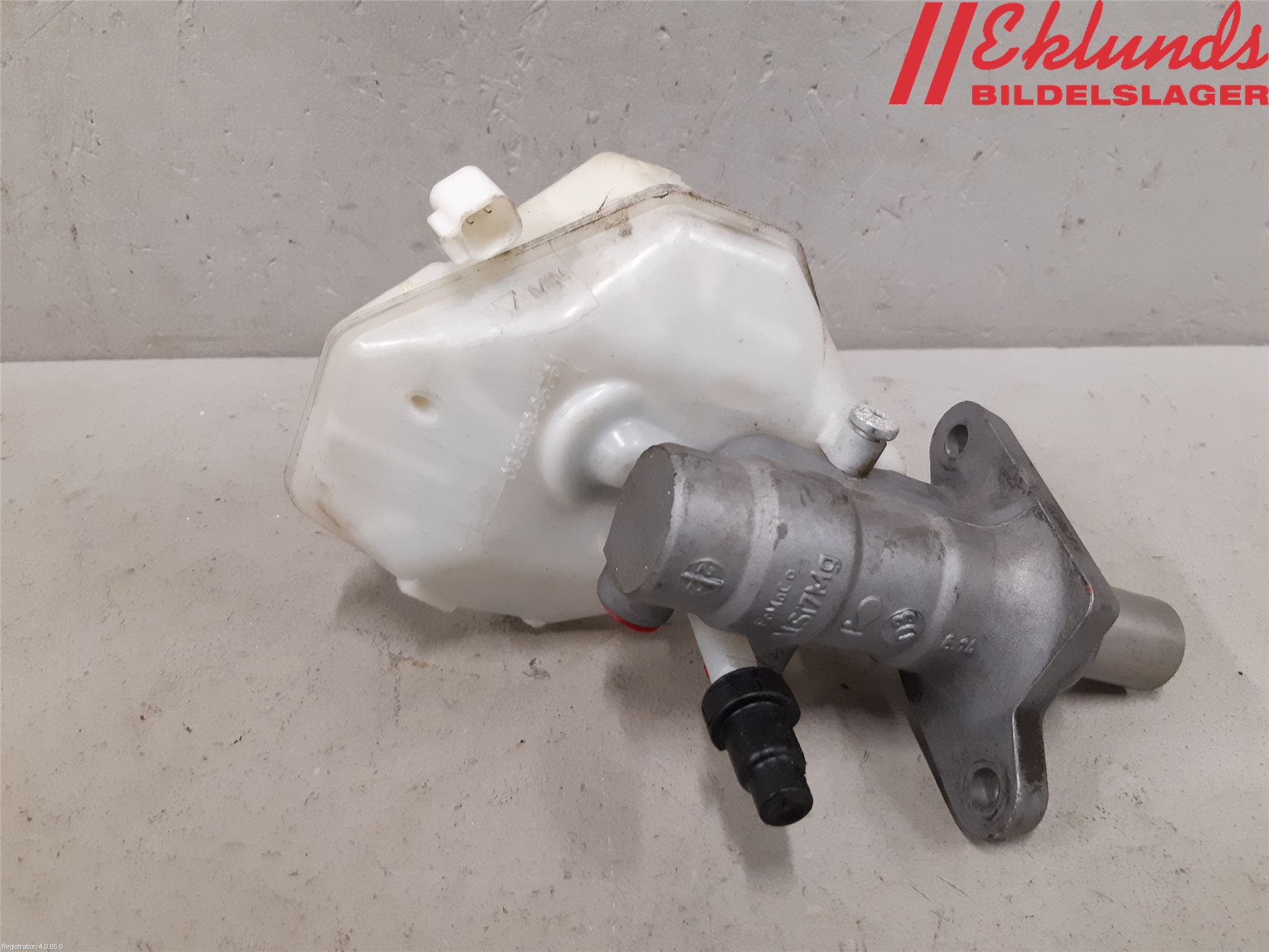 Volvo V60 11-13 Broms Huvudcylinder