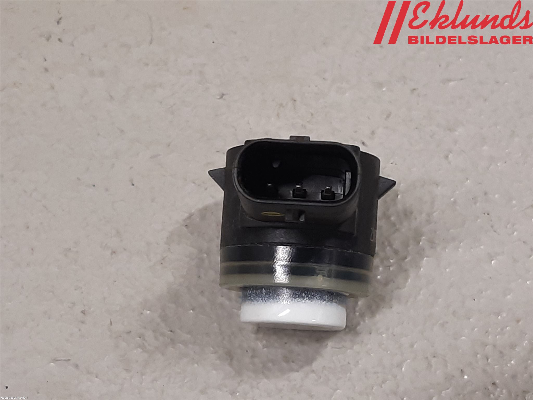 Volkswagen VW PASSAT 15-19 Parkeringshjälp Frontsensor
