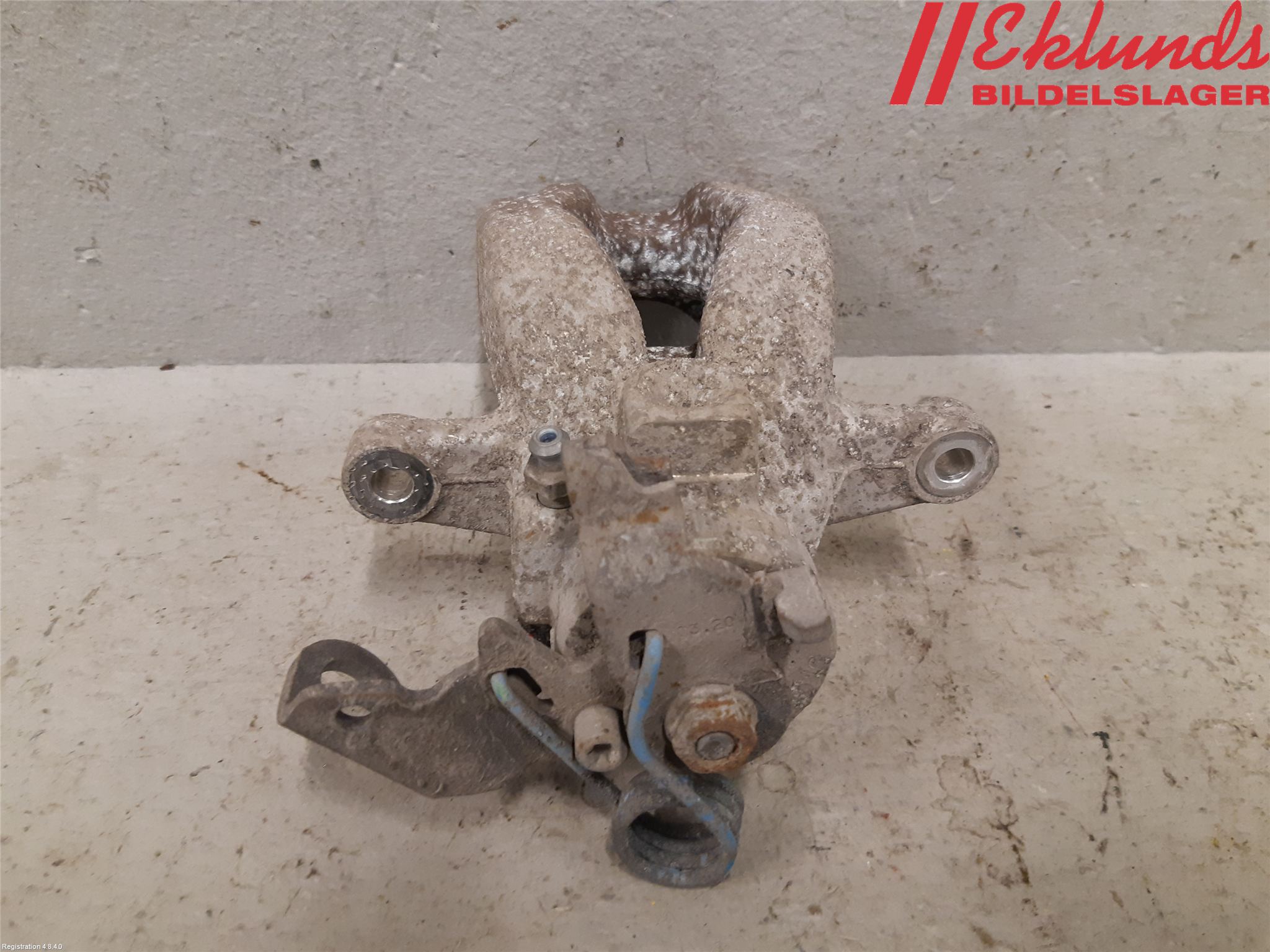 Fiat TIPO/CROSS 16- Bromsok Bak Höger