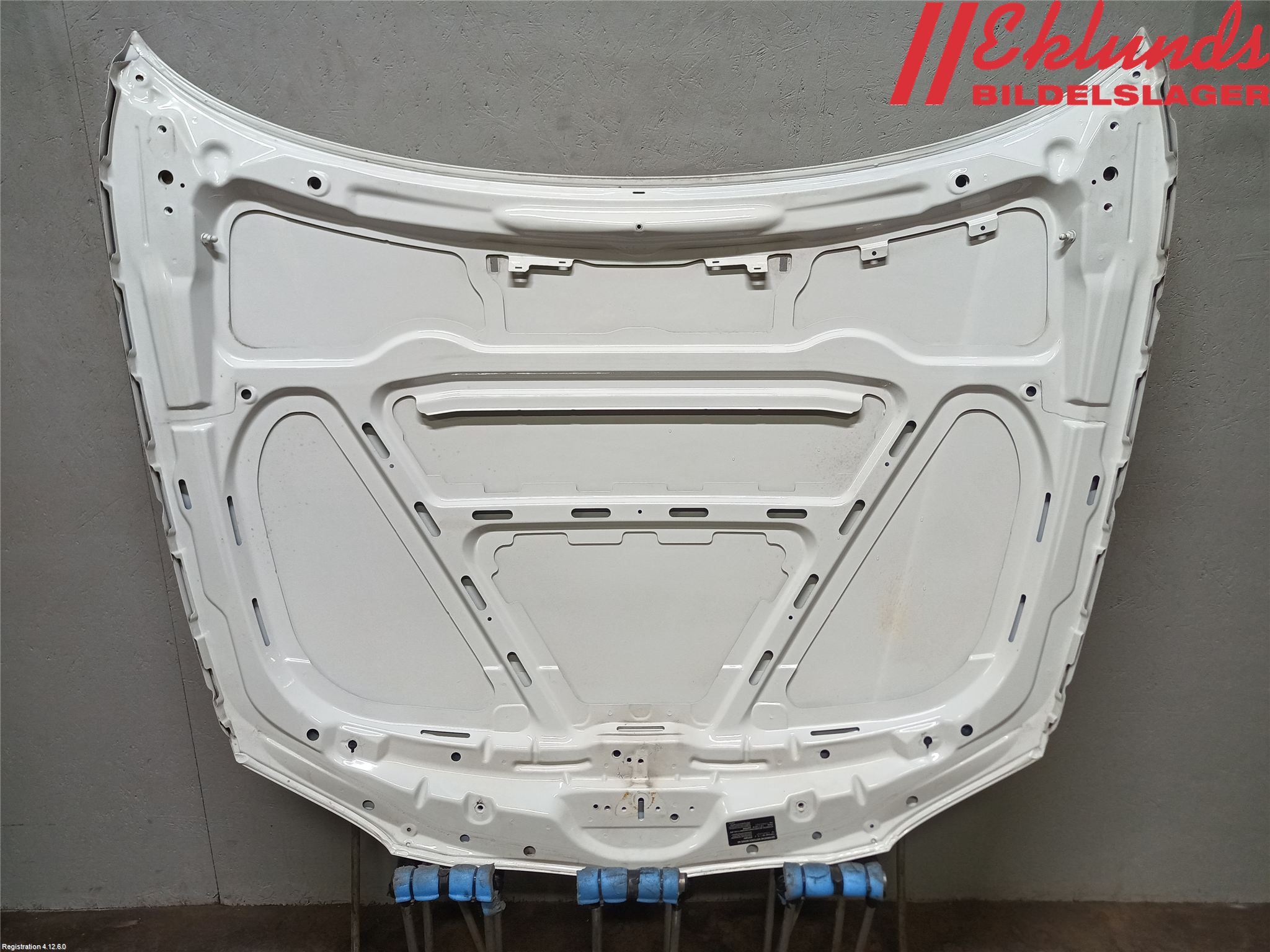 BMW 1 E87/81 5D/3D 03-11 Huv Fram