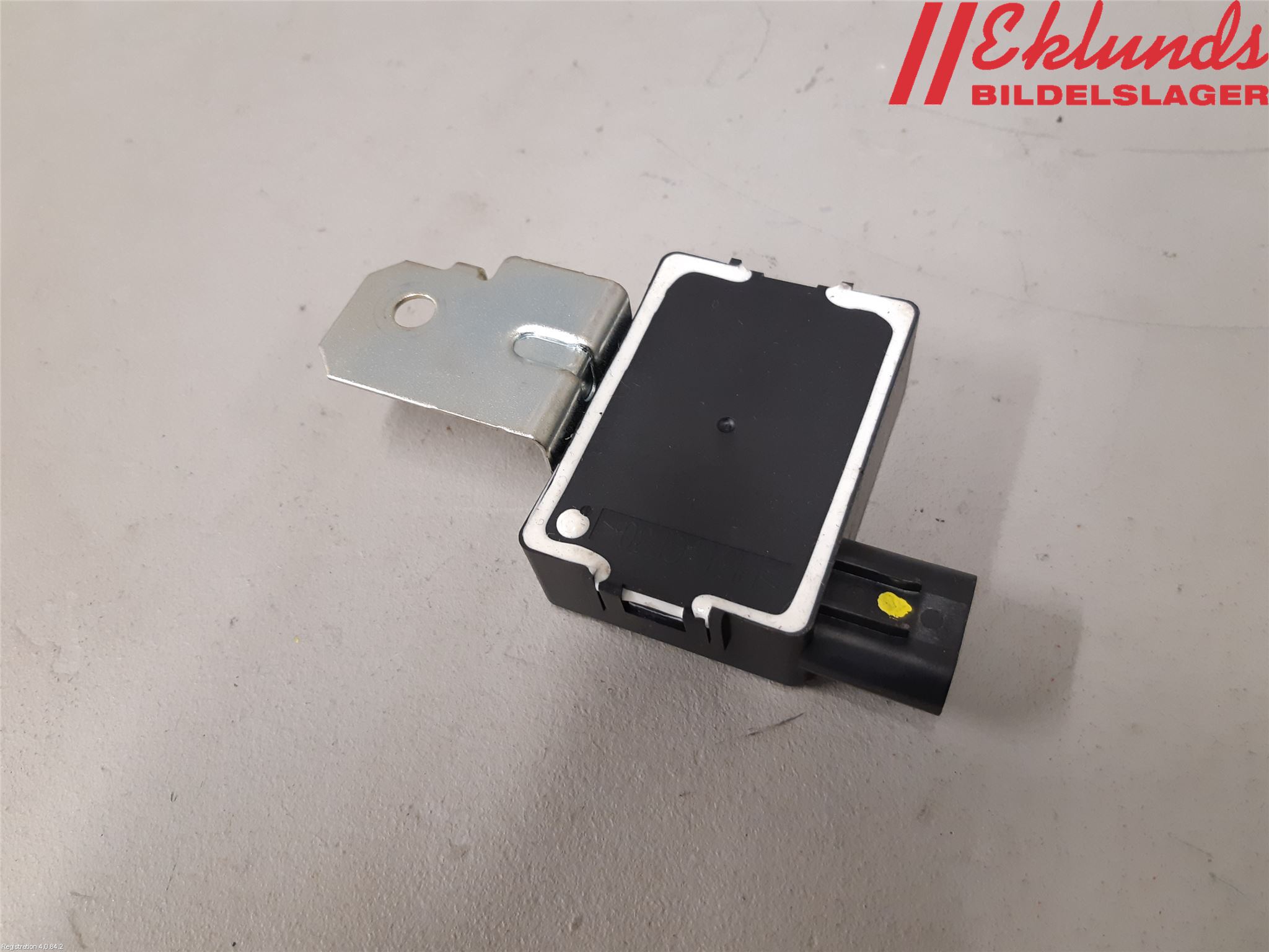 Mitsubishi OUTLANDER 13-21 Högtalare