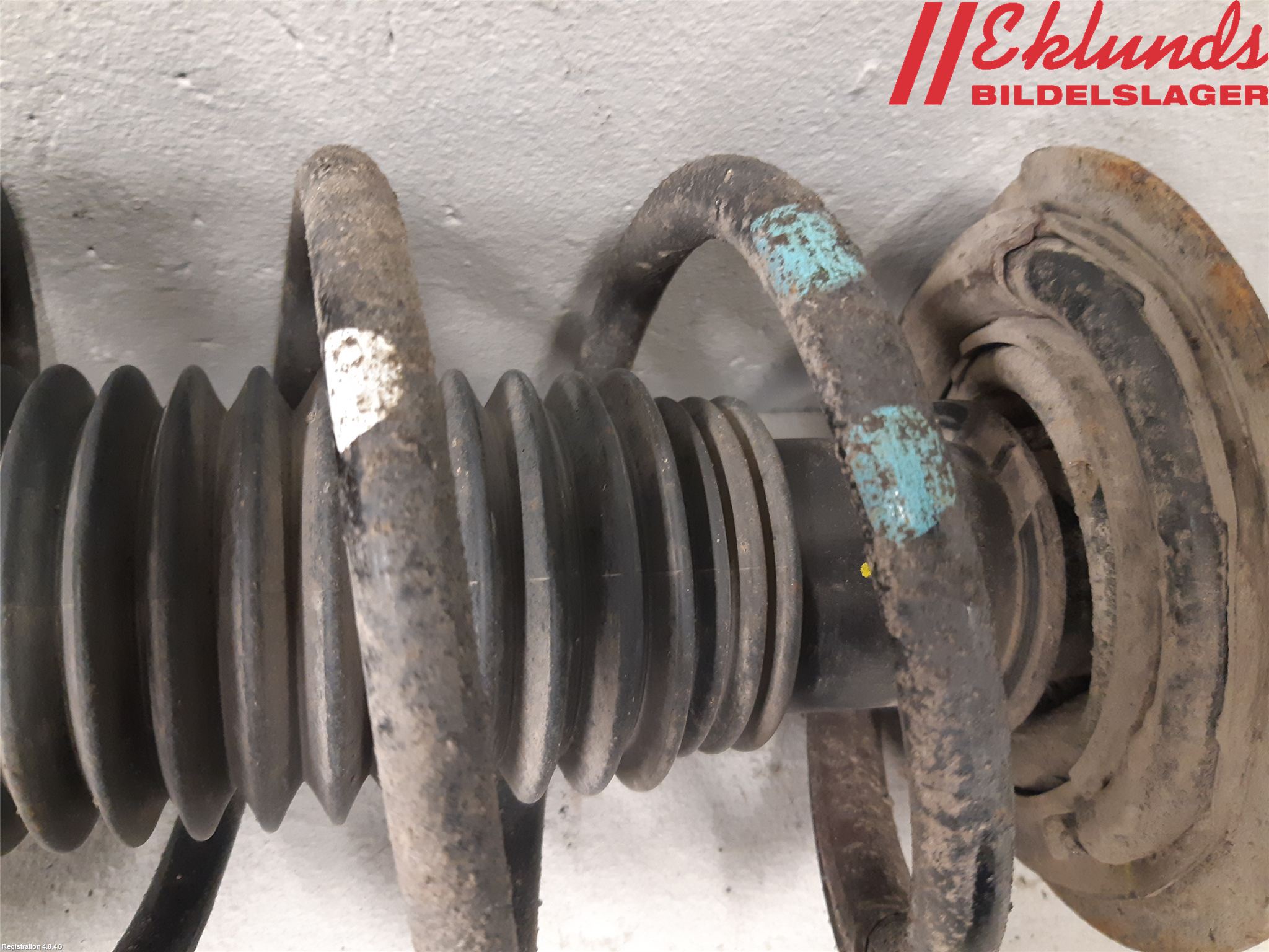 Kia CEED 12-18 Fjäderben Fram Vänster