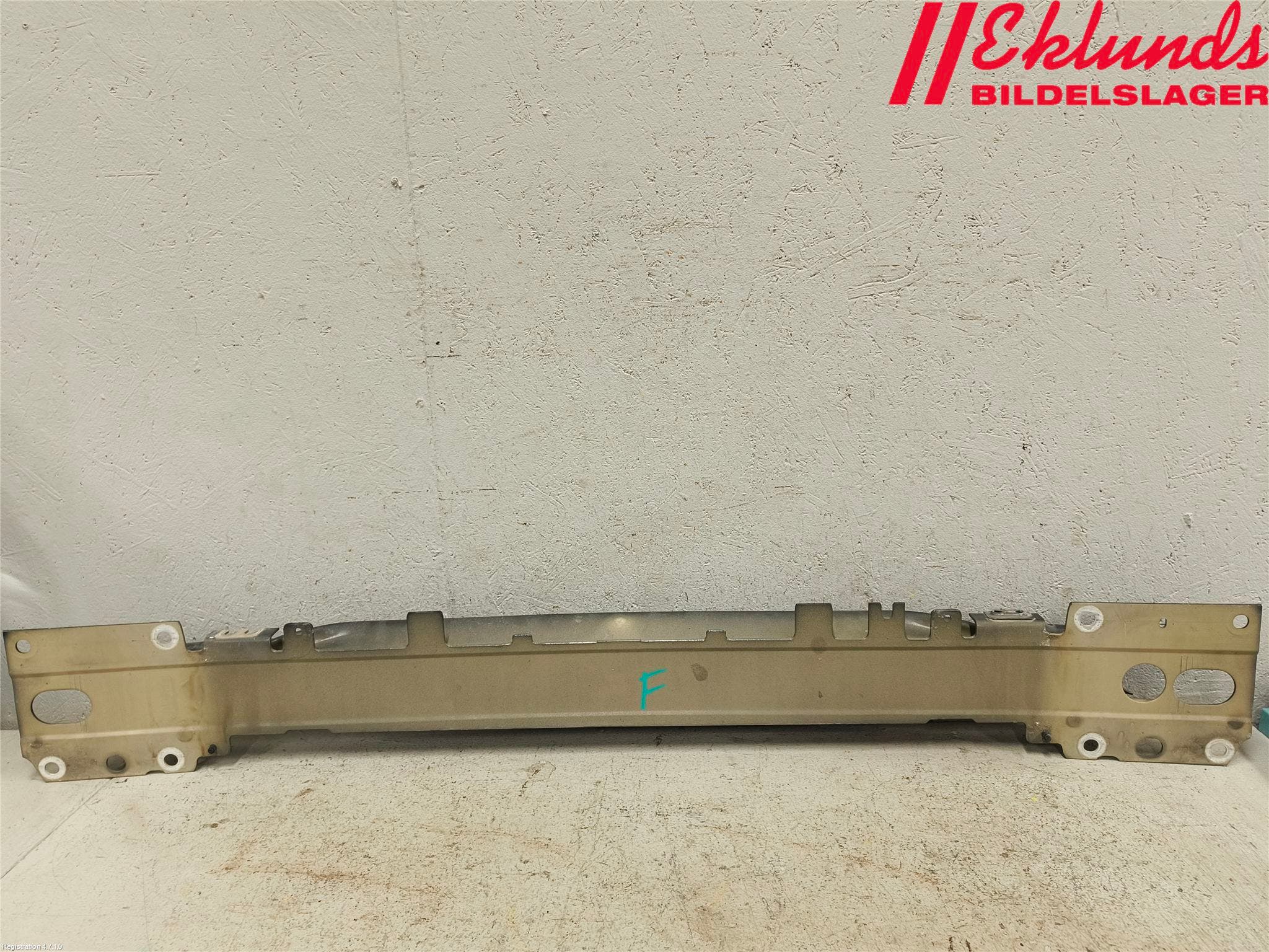 Volvo V60 14-18 Stötfångarbalk Fram