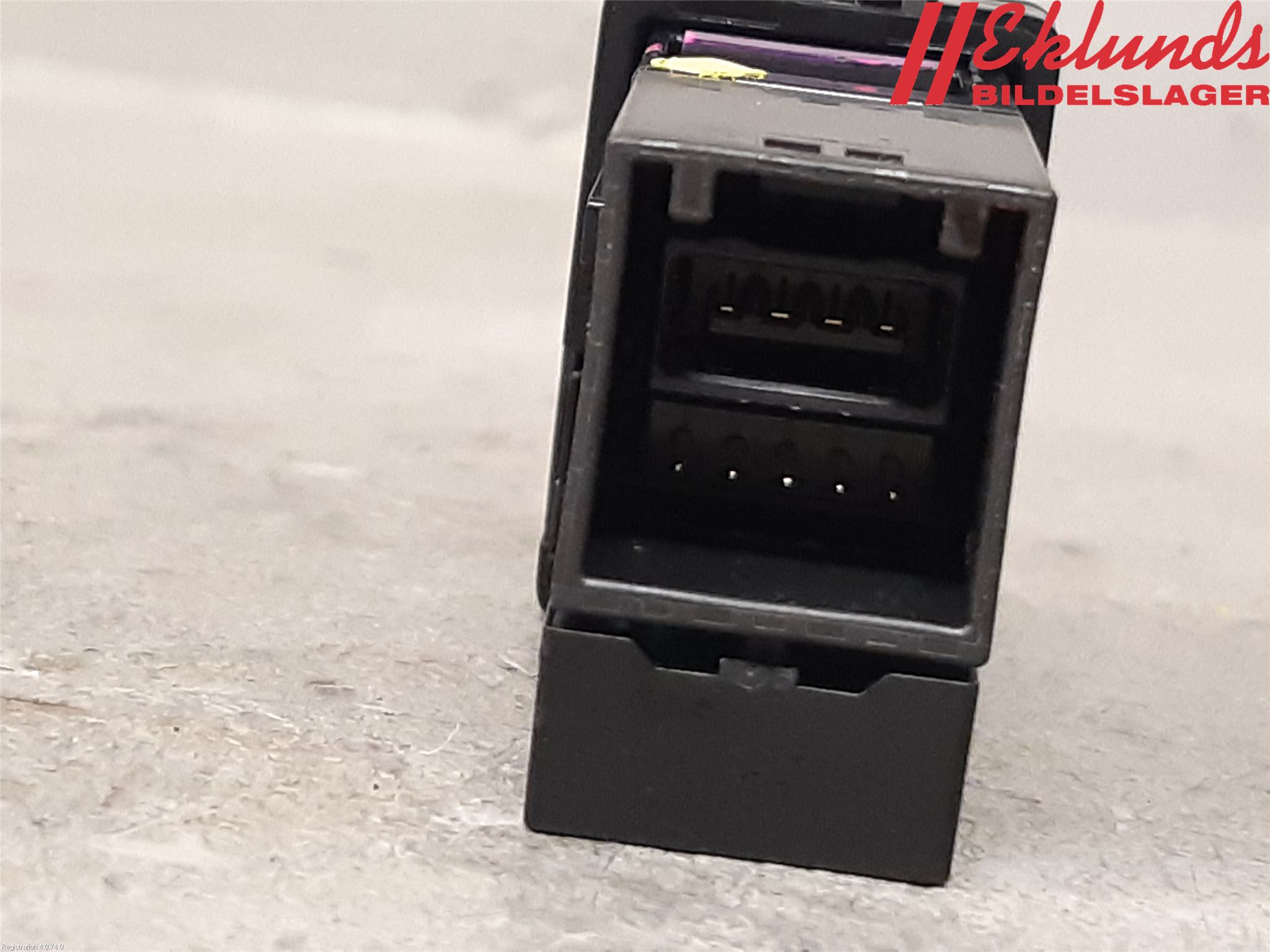 Toyota PRIUS (ZVW50) 16-21 Usb Connection
